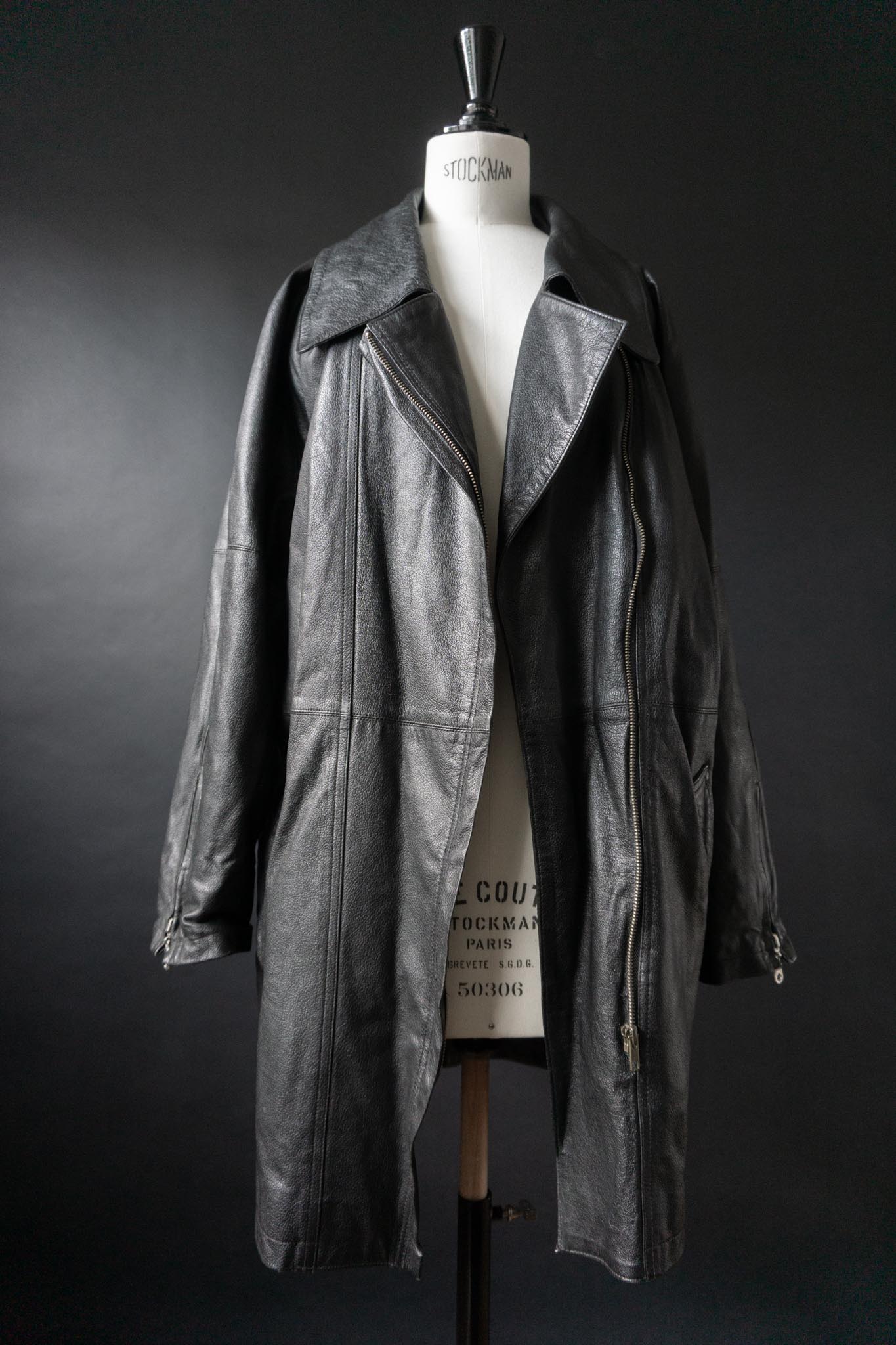 Vintage 90s Avantgarde Ledermantel, asymmetrisch, M–L
