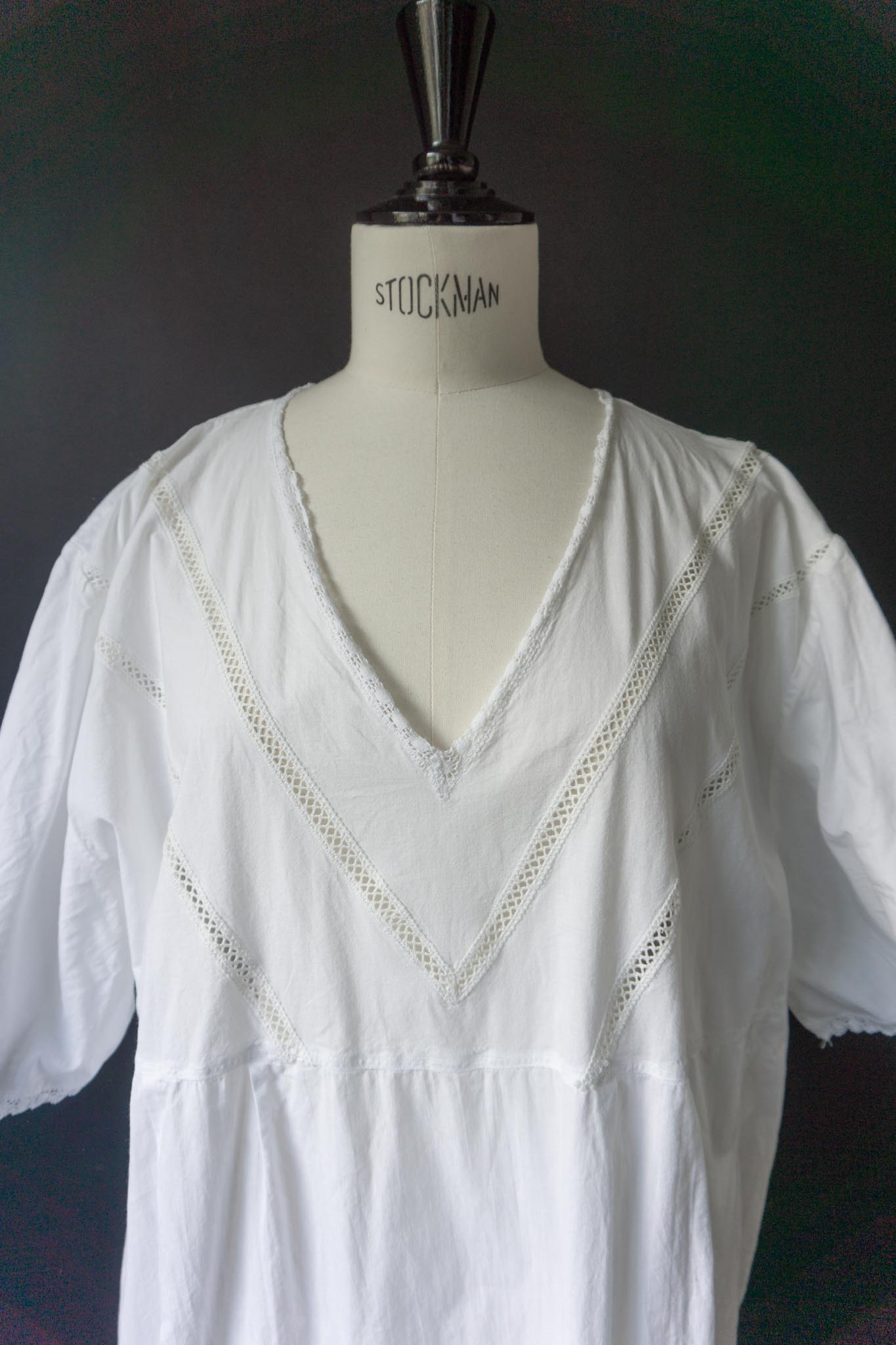 Vintage-Nachthemd aus reiner Baumwolle mit Lochspitze, M–XL theplaincircle vintage