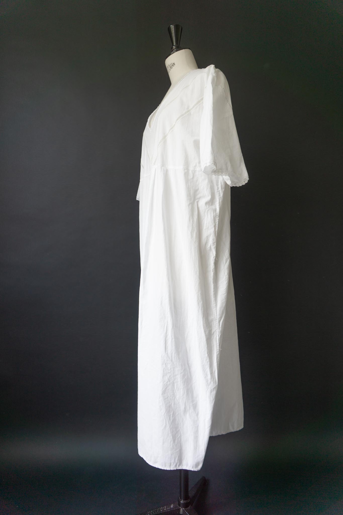 Vintage-Nachthemd aus reiner Baumwolle mit Lochspitze, M–XL theplaincircle vintage