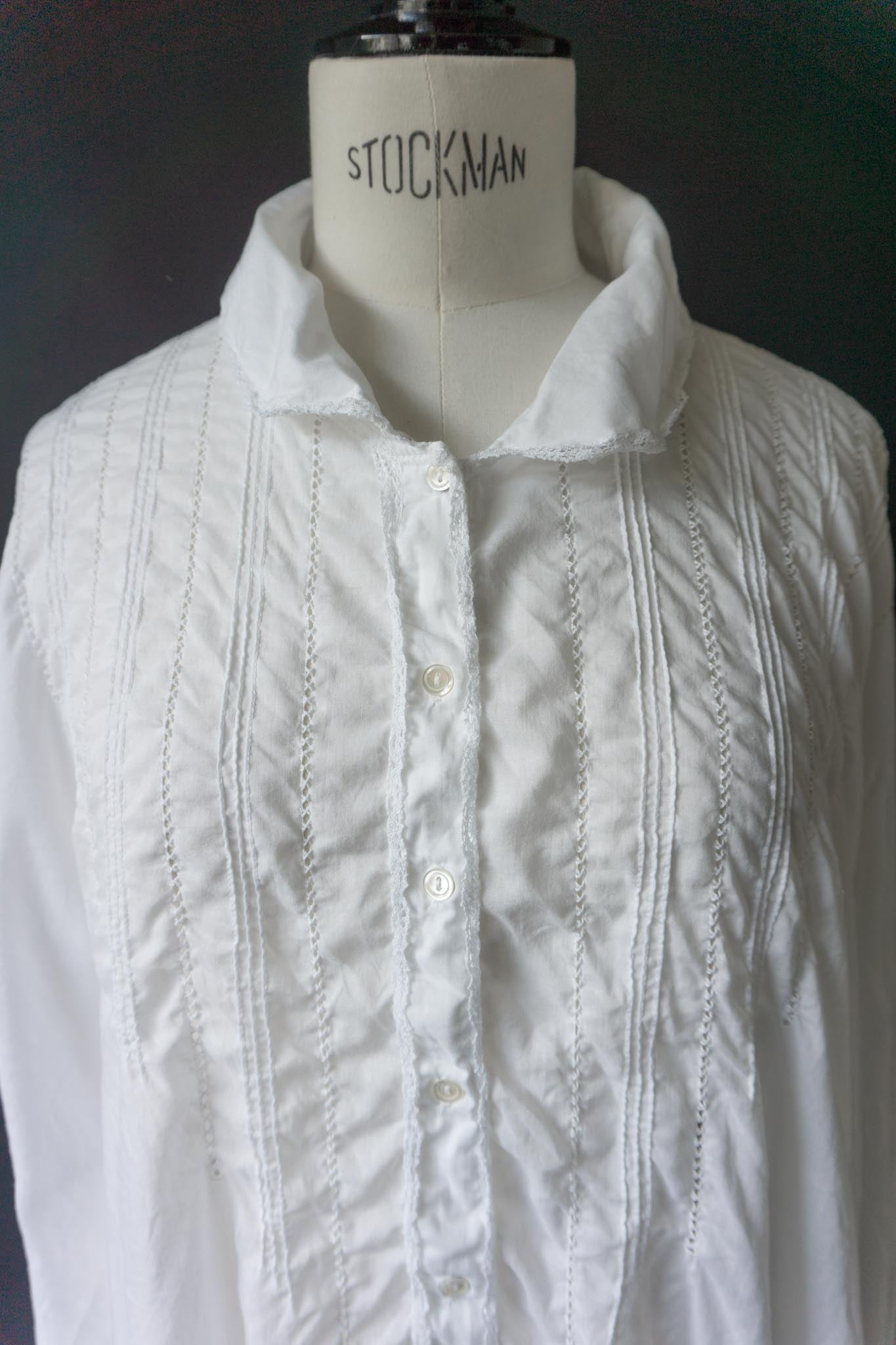 Antikes Baumwoll-Nachthemd mit Spitzenborte, M–XL theplaincircle vintage