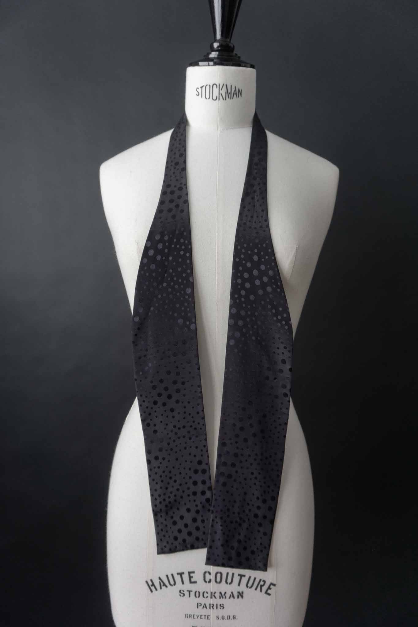 Vintage Schleifen-Krawatte Seide theplaincircle vintage