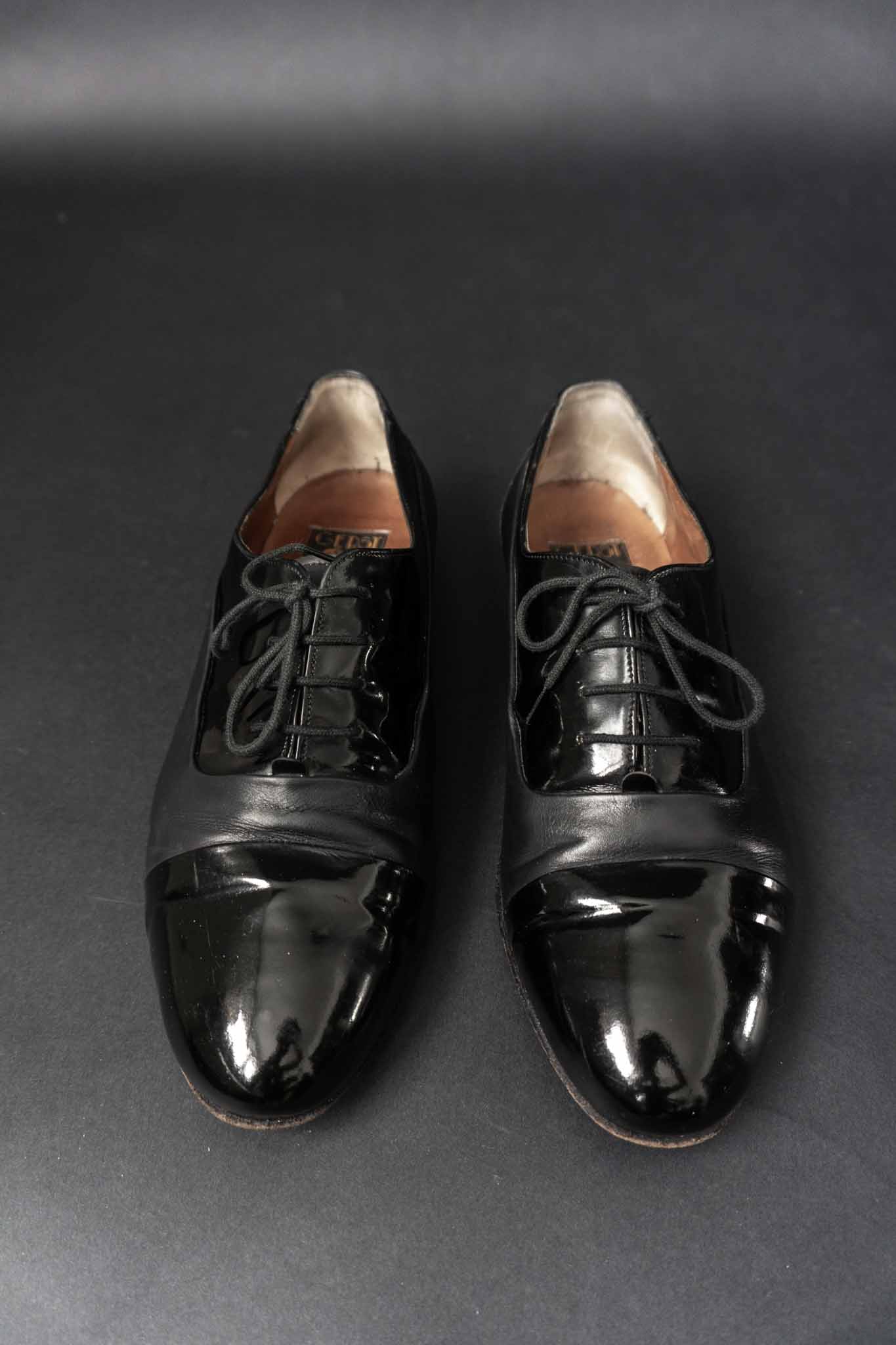 vintage patent leather shoes black 80s black leather oxford shoes