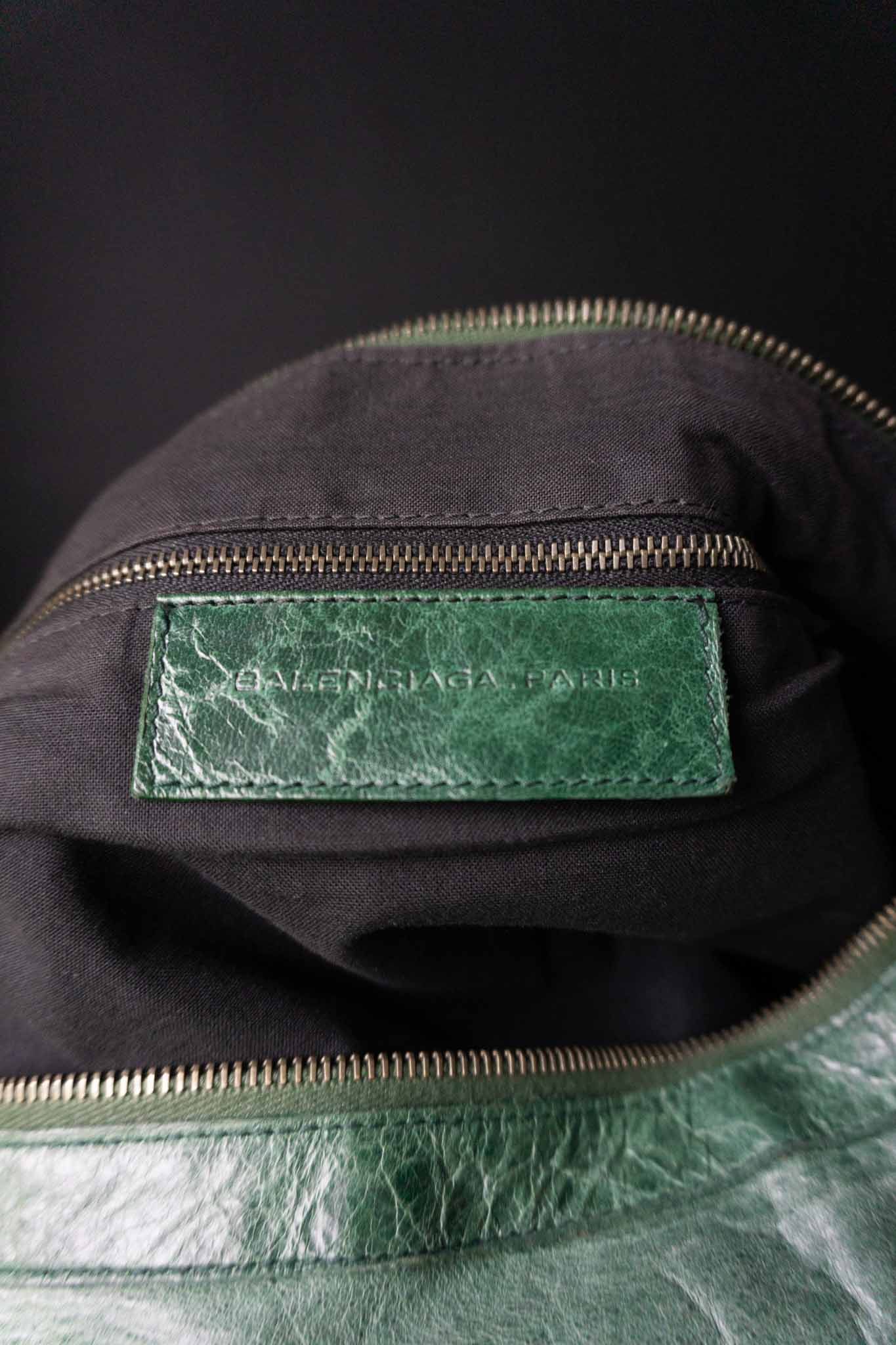 balenciaga motorcycle bag grün vintage