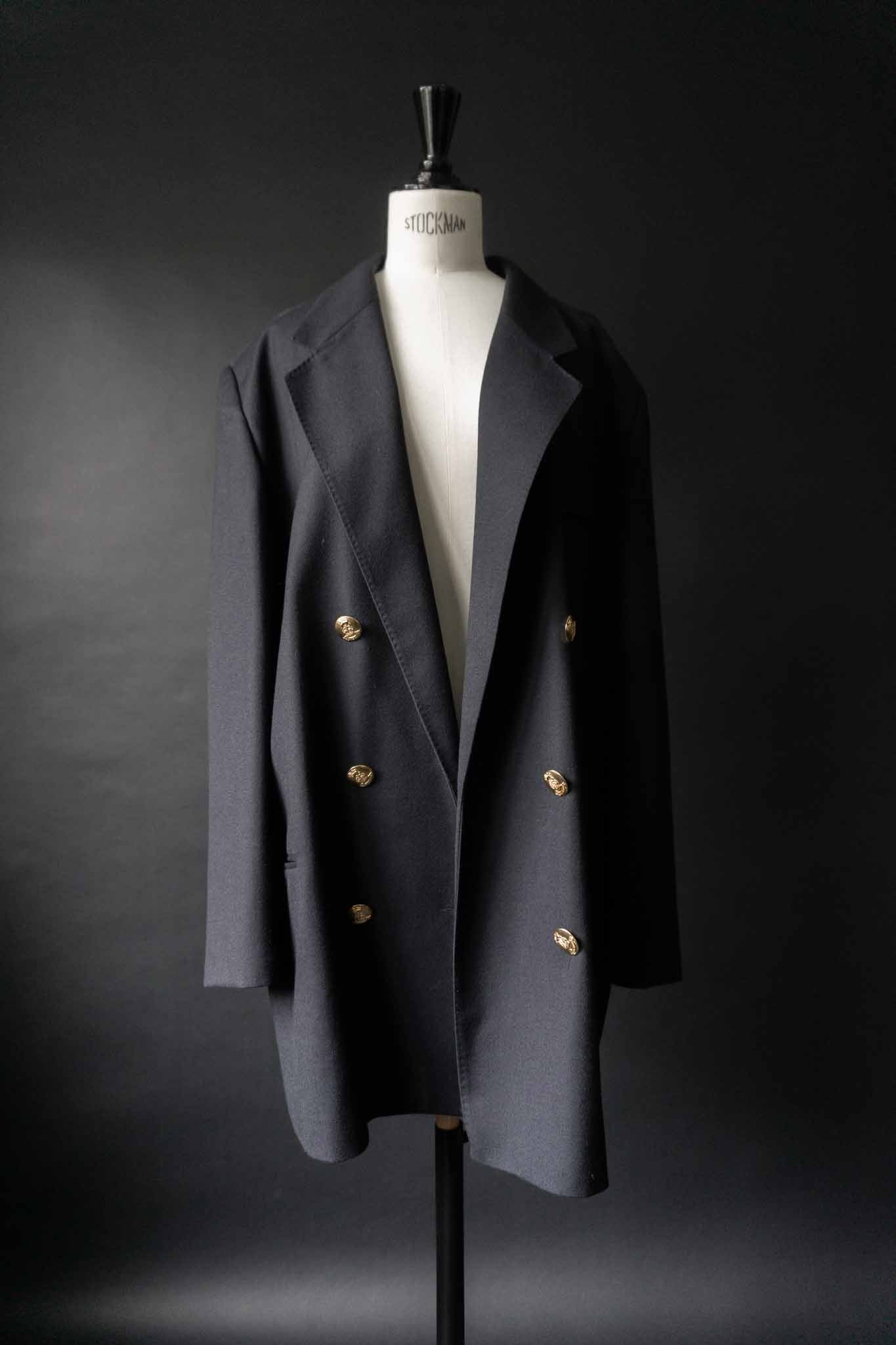Doppelreihiger Vintage Blazer in Navy mit goldenen Knöpfen aus Schurwolle – eleganter Damenblazer von theplaincircle vintage