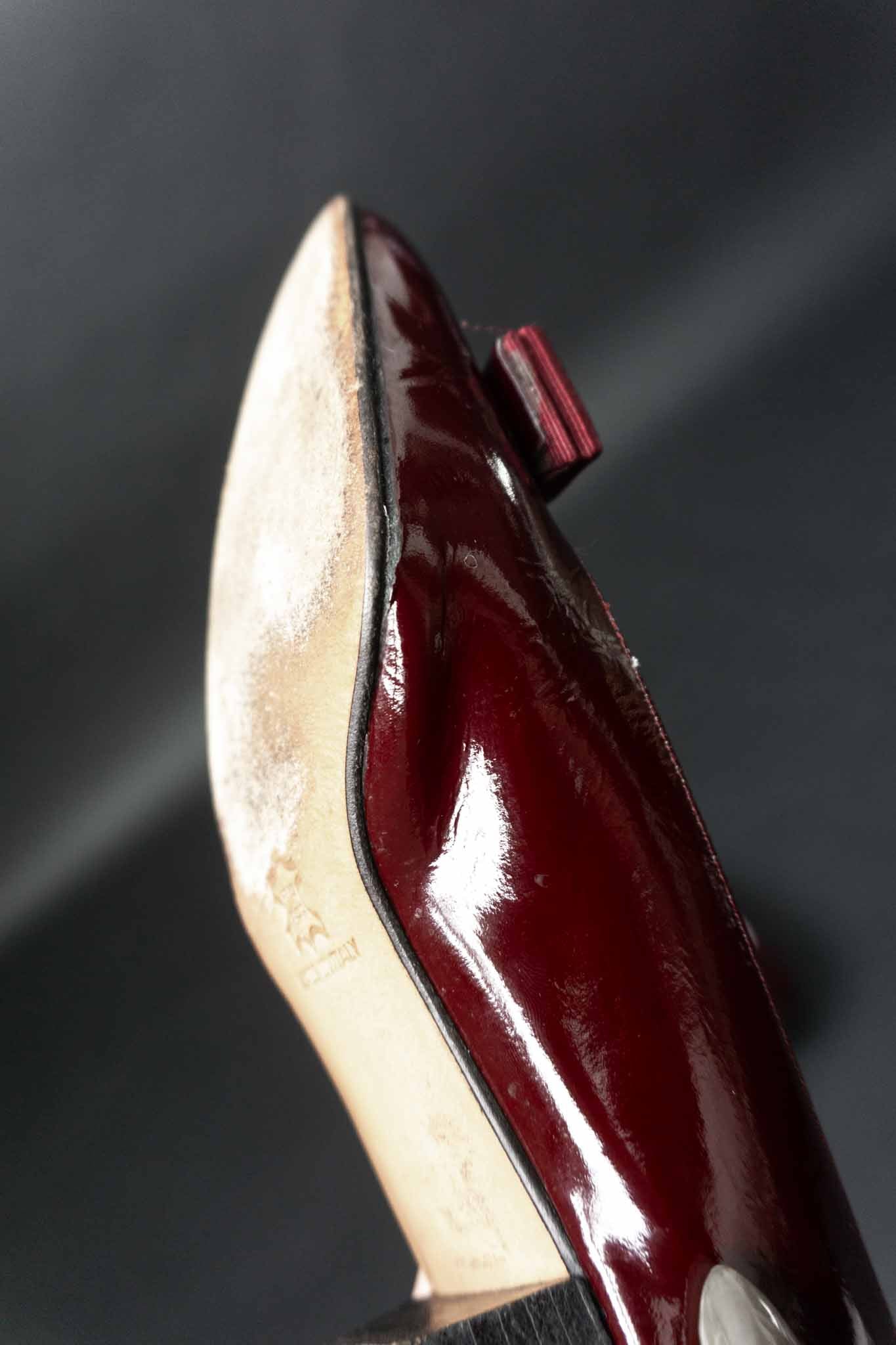 Vintage Salvatore Ferragamo Vara Ballerinas, Lackleder, 5,5
