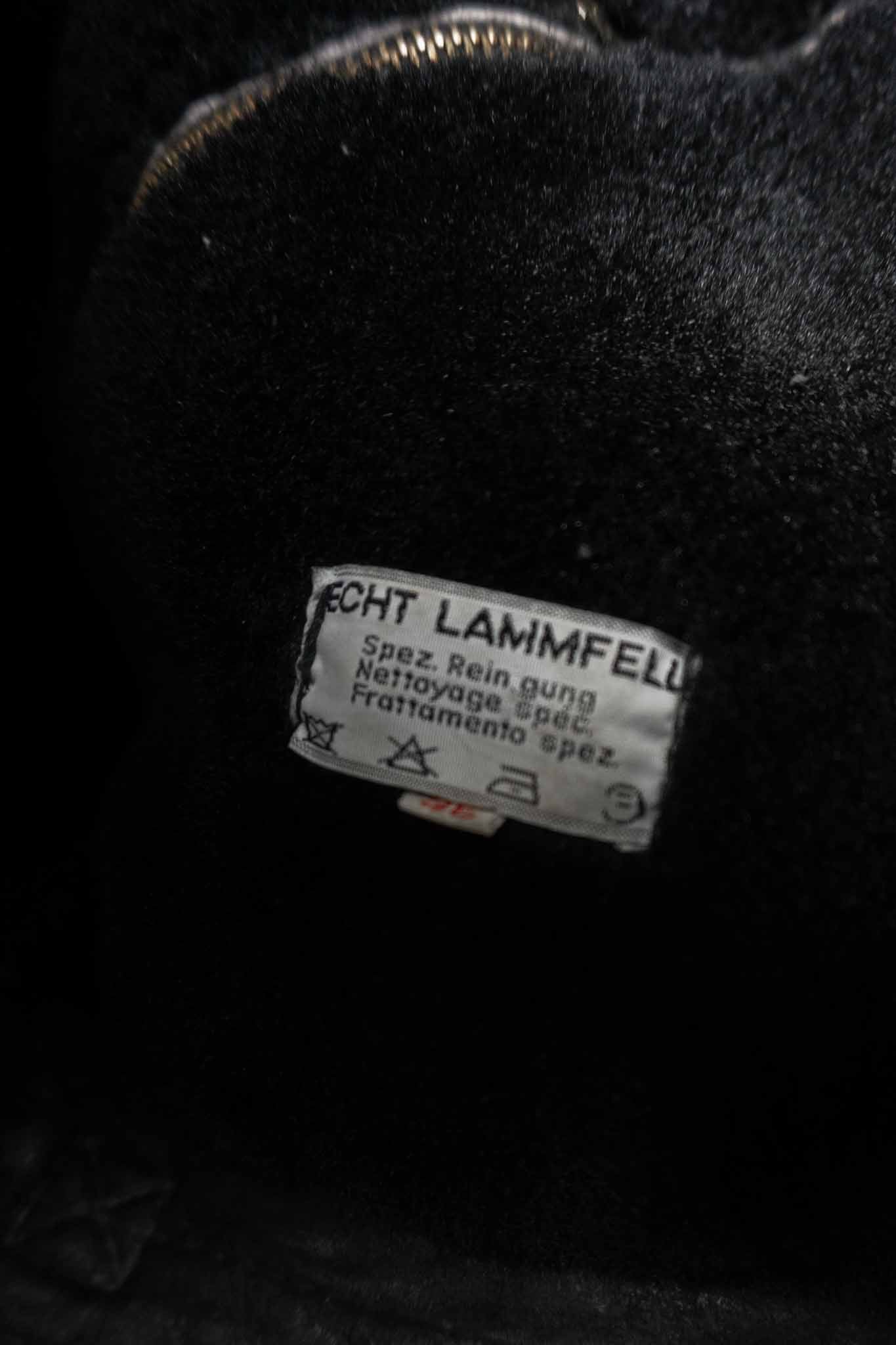 Schwarze Vintage Shearling Bomberjacke aus 100 % Wildleder mit Lammfellfutter – Oversized Blouson von theplaincircle vintage