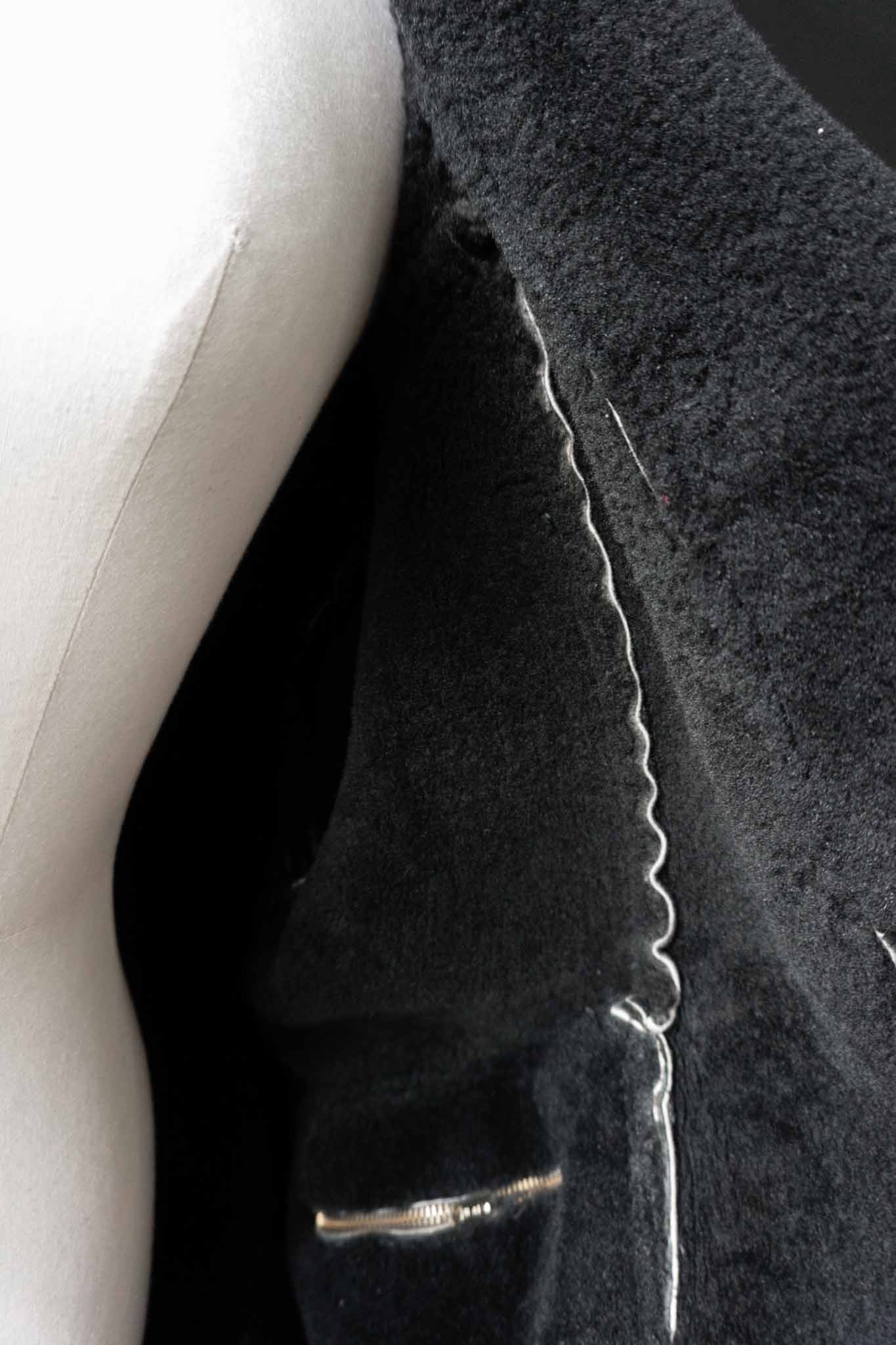 Schwarze Vintage Shearling Bomberjacke aus 100 % Wildleder mit Lammfellfutter – Oversized Blouson von theplaincircle vintage