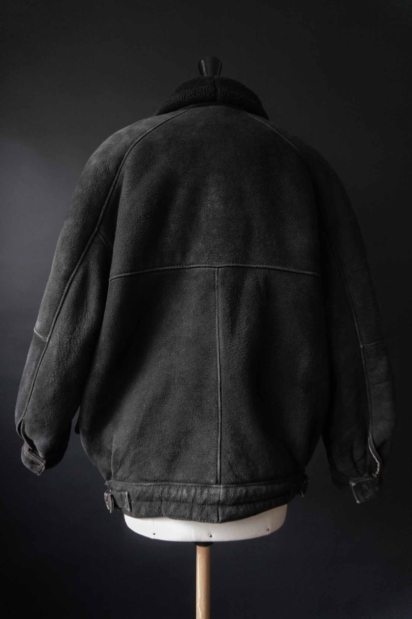 Schwarze Vintage Shearling Bomberjacke aus 100 % Wildleder mit Lammfellfutter – Oversized Blouson von theplaincircle vintage