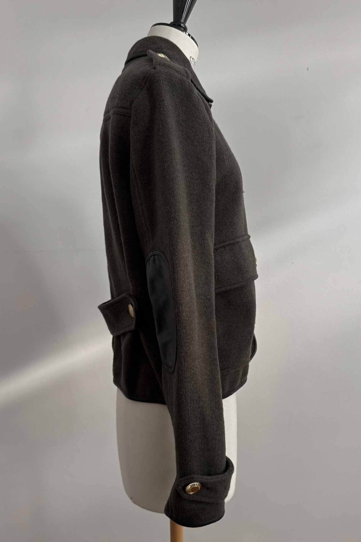 Burberry Brit Vintage Wolljacke Vorderansicht mit Goldknöpfen