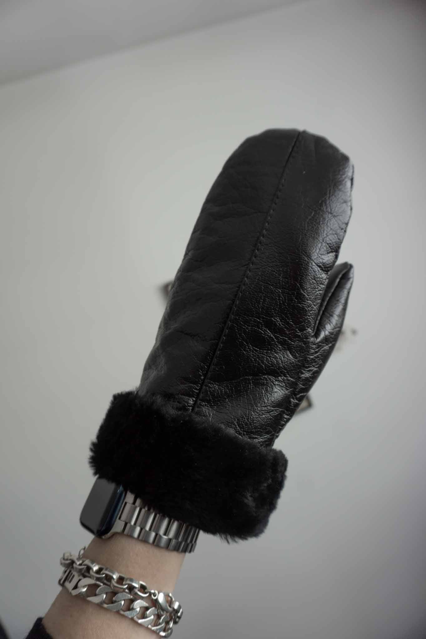 Vintage Lackleder-Fäustlinge Lammy Futter theplaincircle vintage