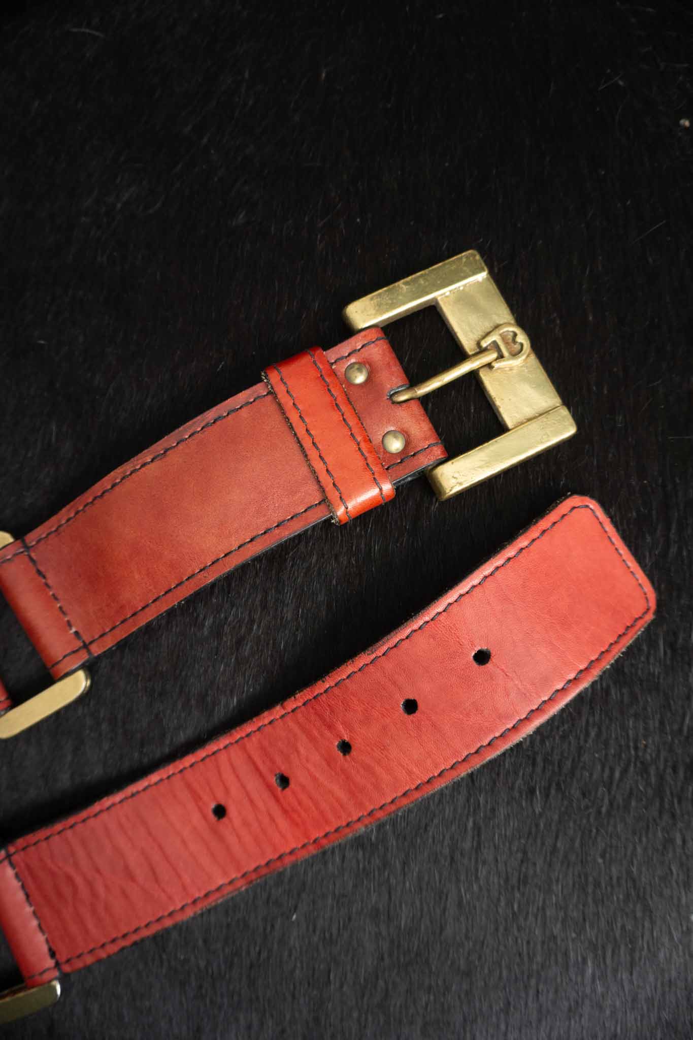 Vintage Aigner Ledergürtel Rot, S–M theplaincircle vintage