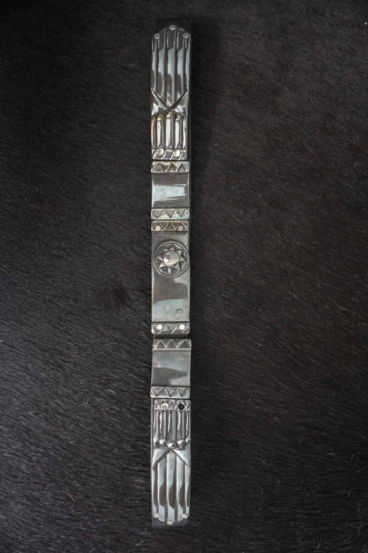 Vintage Ledergürtel 70er Jahre von Catharina Gräfin von Lehndorff mit silbernen Metall-Applikationen