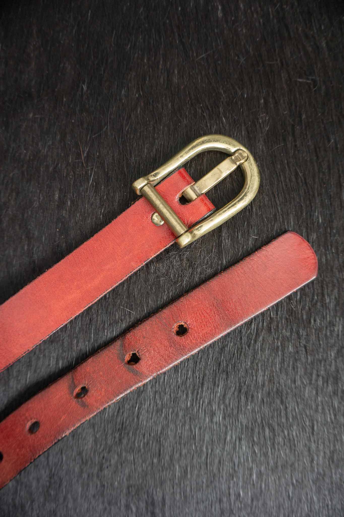 Vintage 70s Vintage Aigner Gürtel Rot Leder theplaincircle vintage
