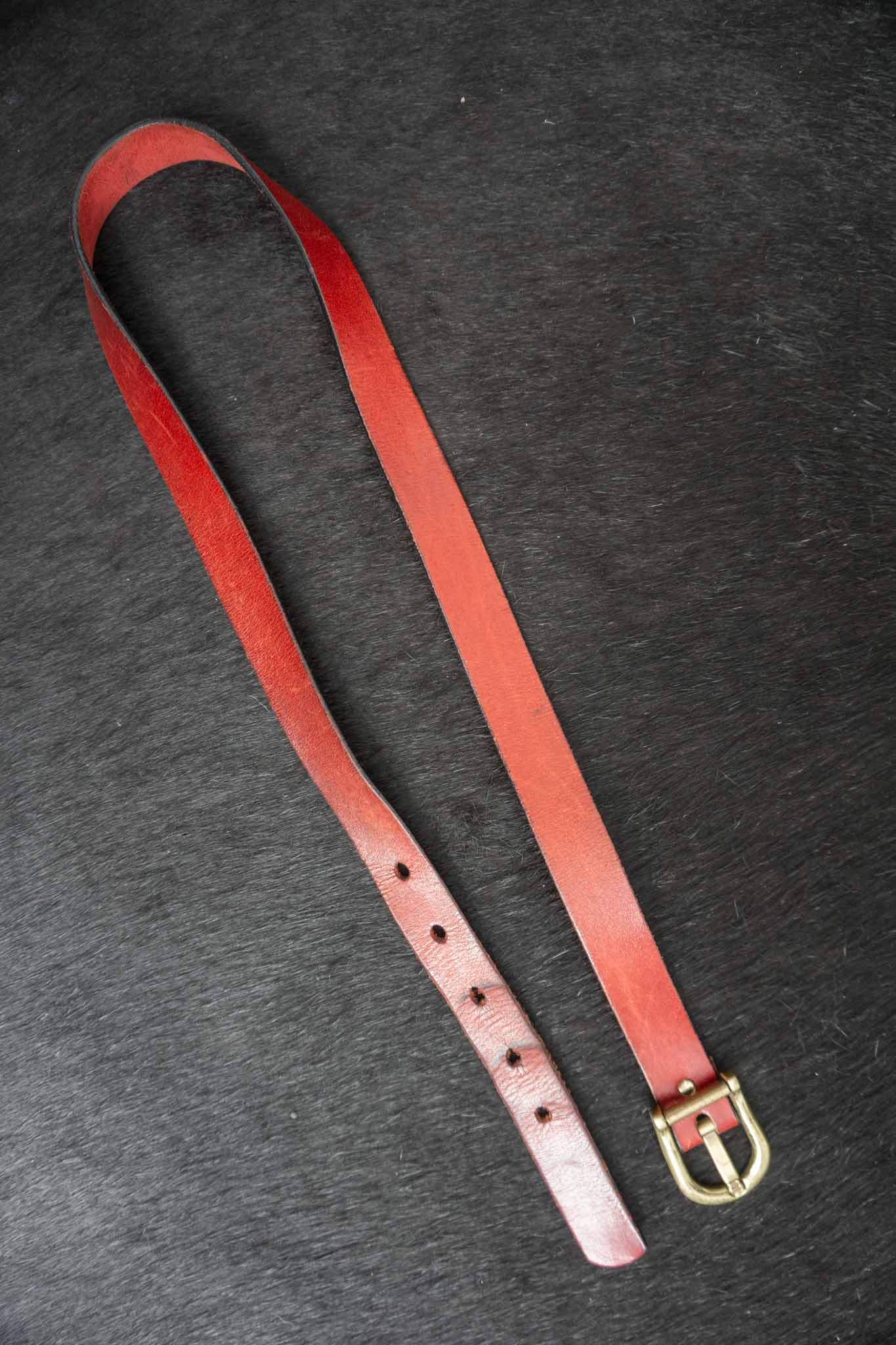 Vintage 70s Vintage Aigner Gürtel Rot Leder theplaincircle vintage