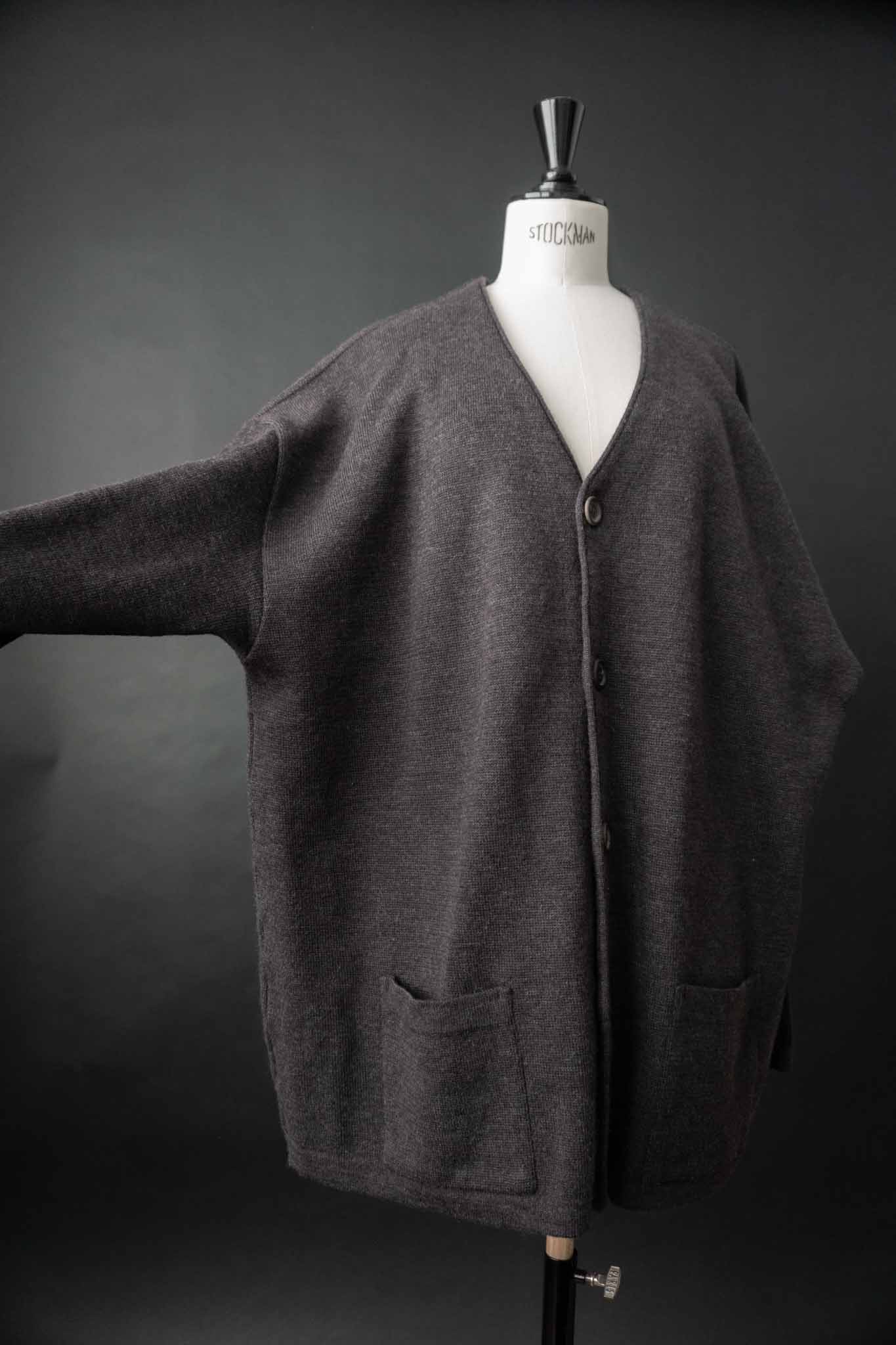 Vintage Wollstrickjacke anthrazit Oversized – theplaincircle vintage