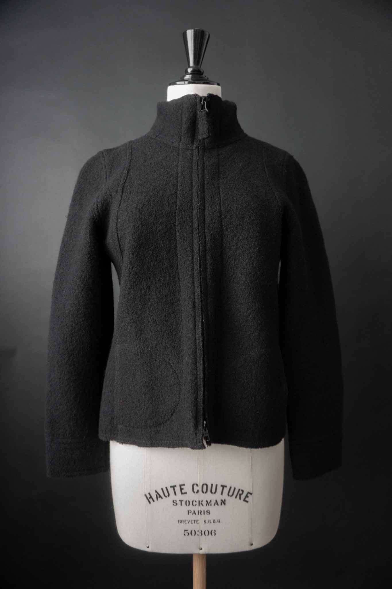 Schwarze vintage Wolljacke, tailliert mit Zipper – theplaincircle vintage