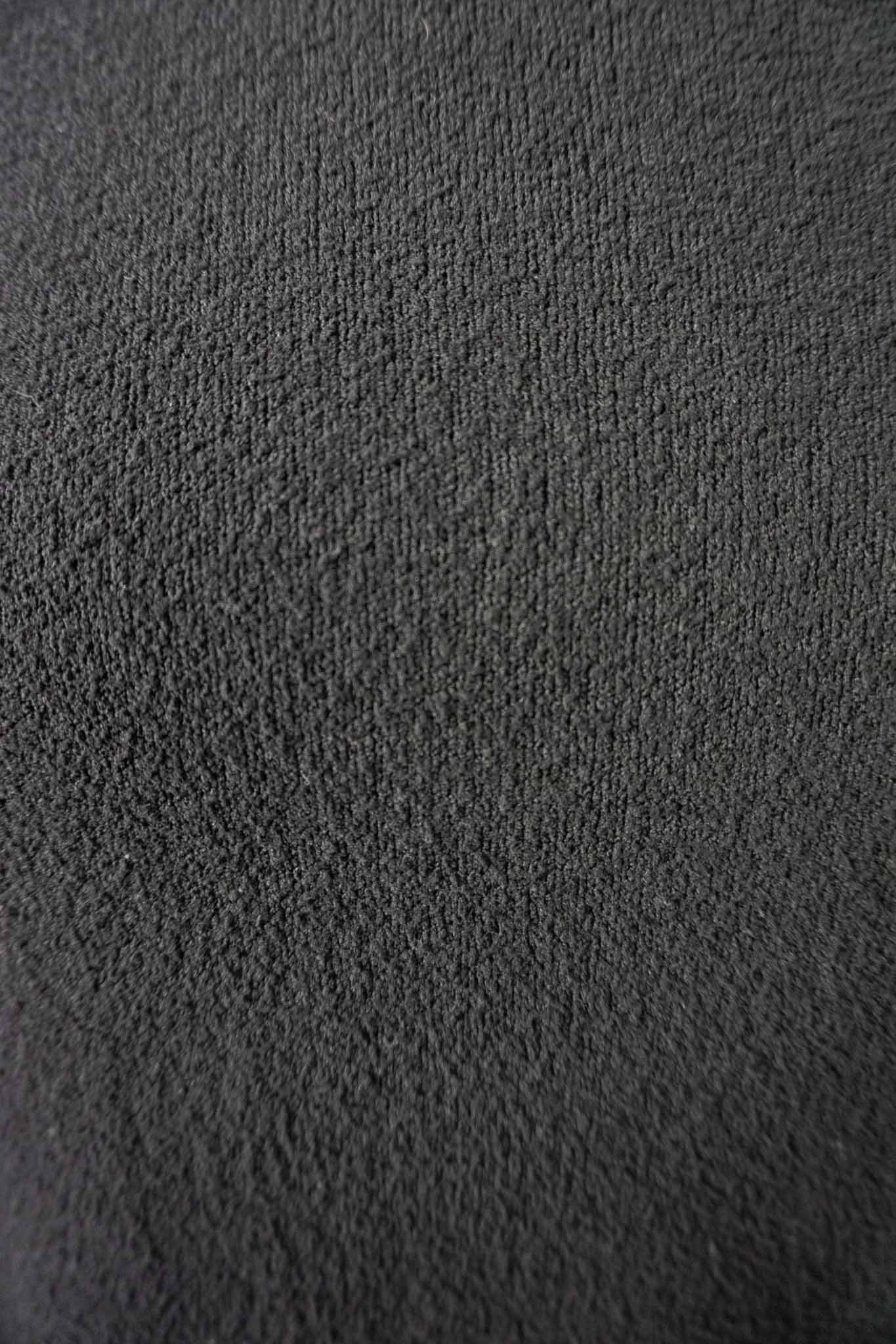 Sarah Pacini Pullover Bouclé-Strick
Oversize Schwarz – theplaincircle vintage