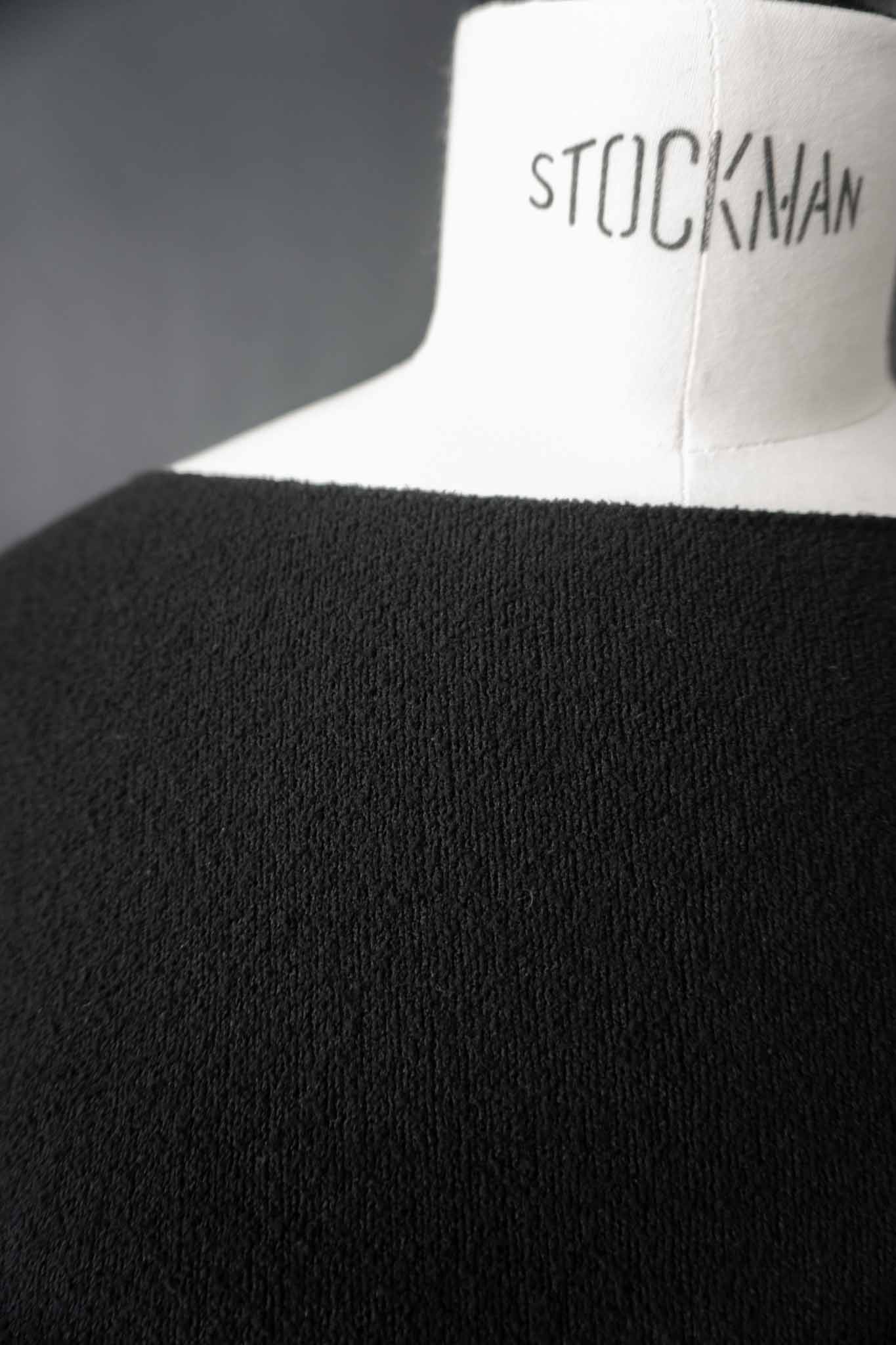 Sarah Pacini Pullover Bouclé-Strick
Oversize Schwarz – theplaincircle vintage