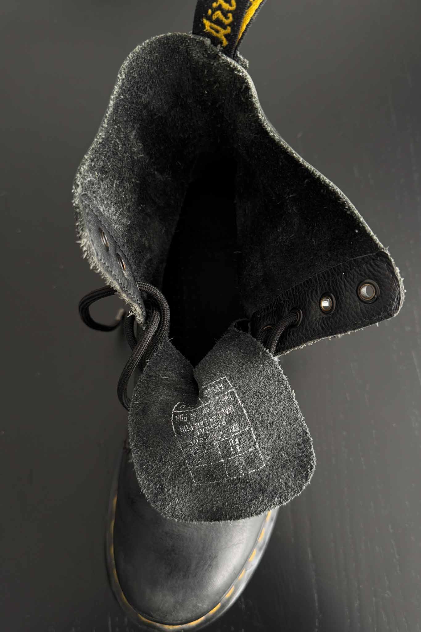 Dr martens pascal vintage boots black leather