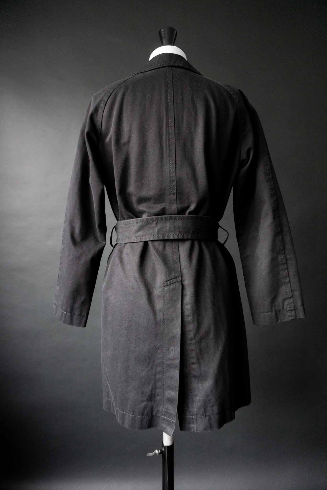 Comme des Garcon trench coat, XS–S – theplaincircle vintage