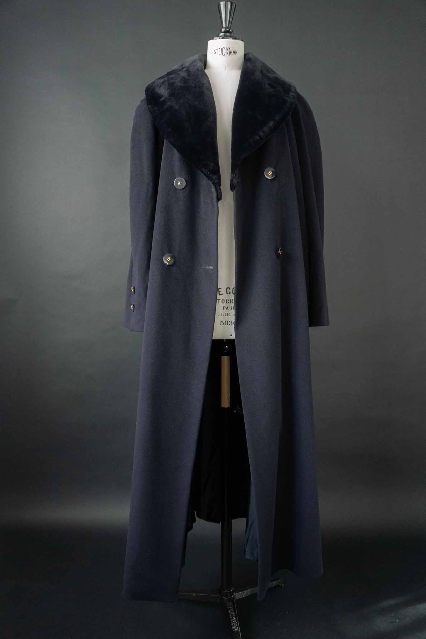 Vintage langer Wintermantel navy mit großem Plüschkragen