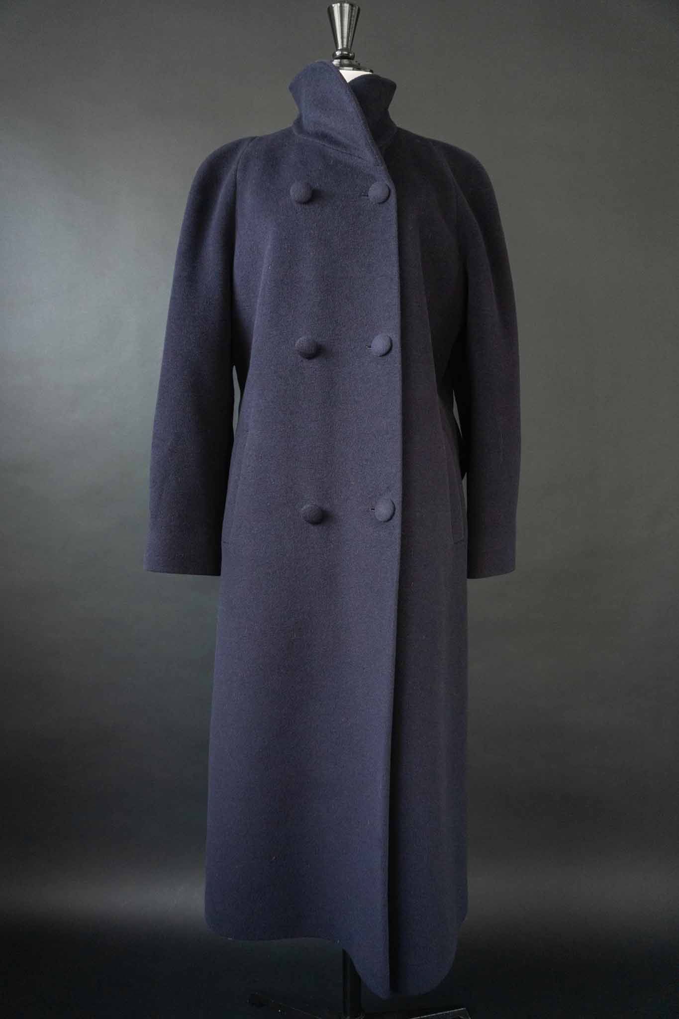 Langer 80s vintage Mantel aus Schurwolle und Angora