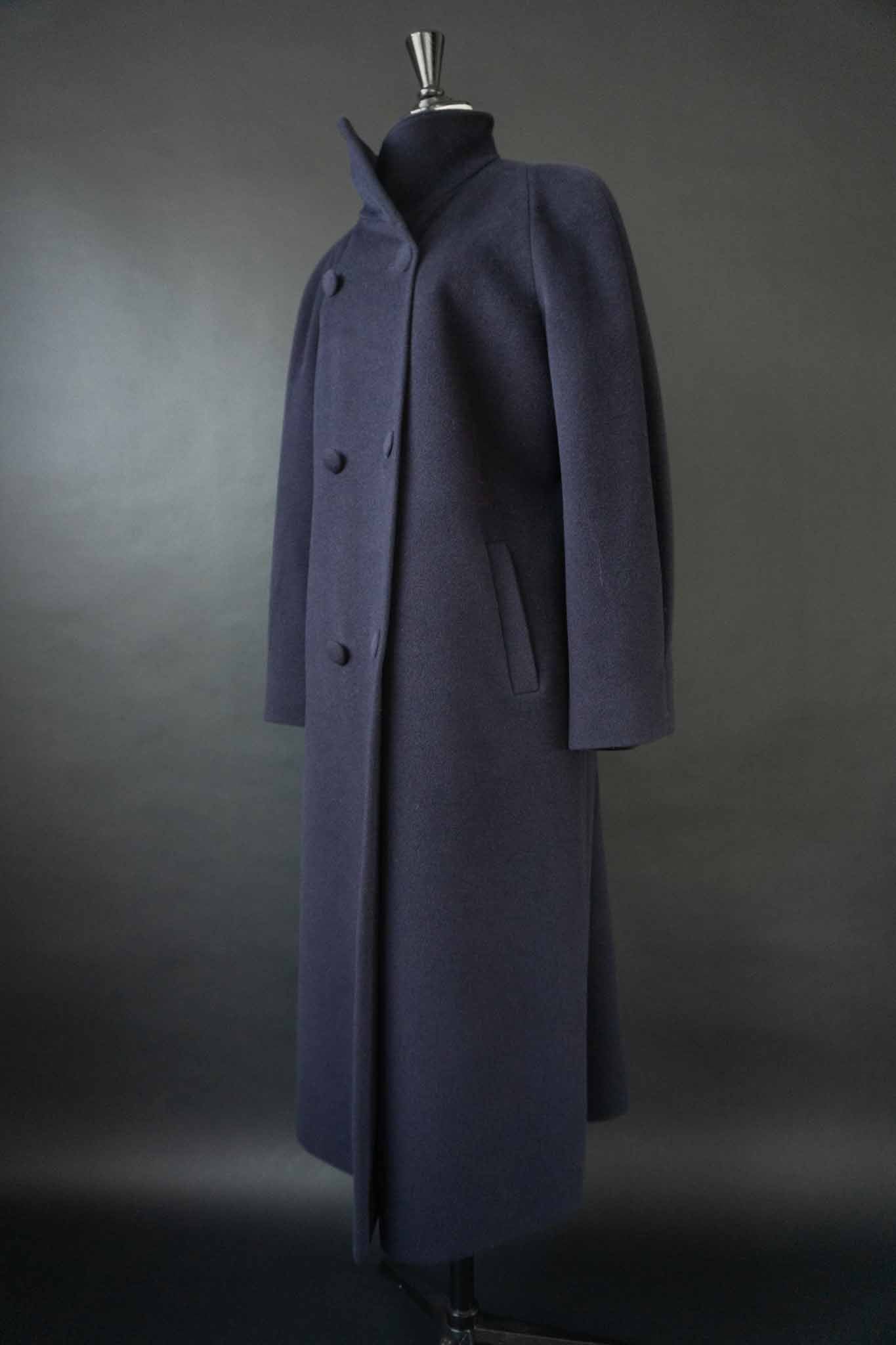 Langer 80s vintage Mantel aus Schurwolle und Angora