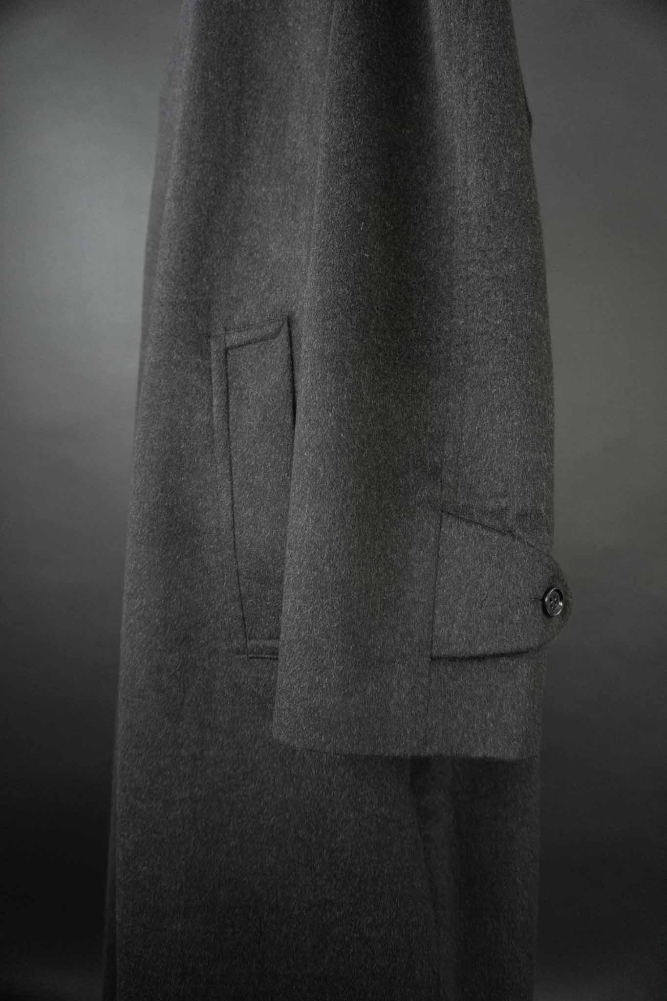 langer dunkelgrauer Kaschmirmantel Vintage