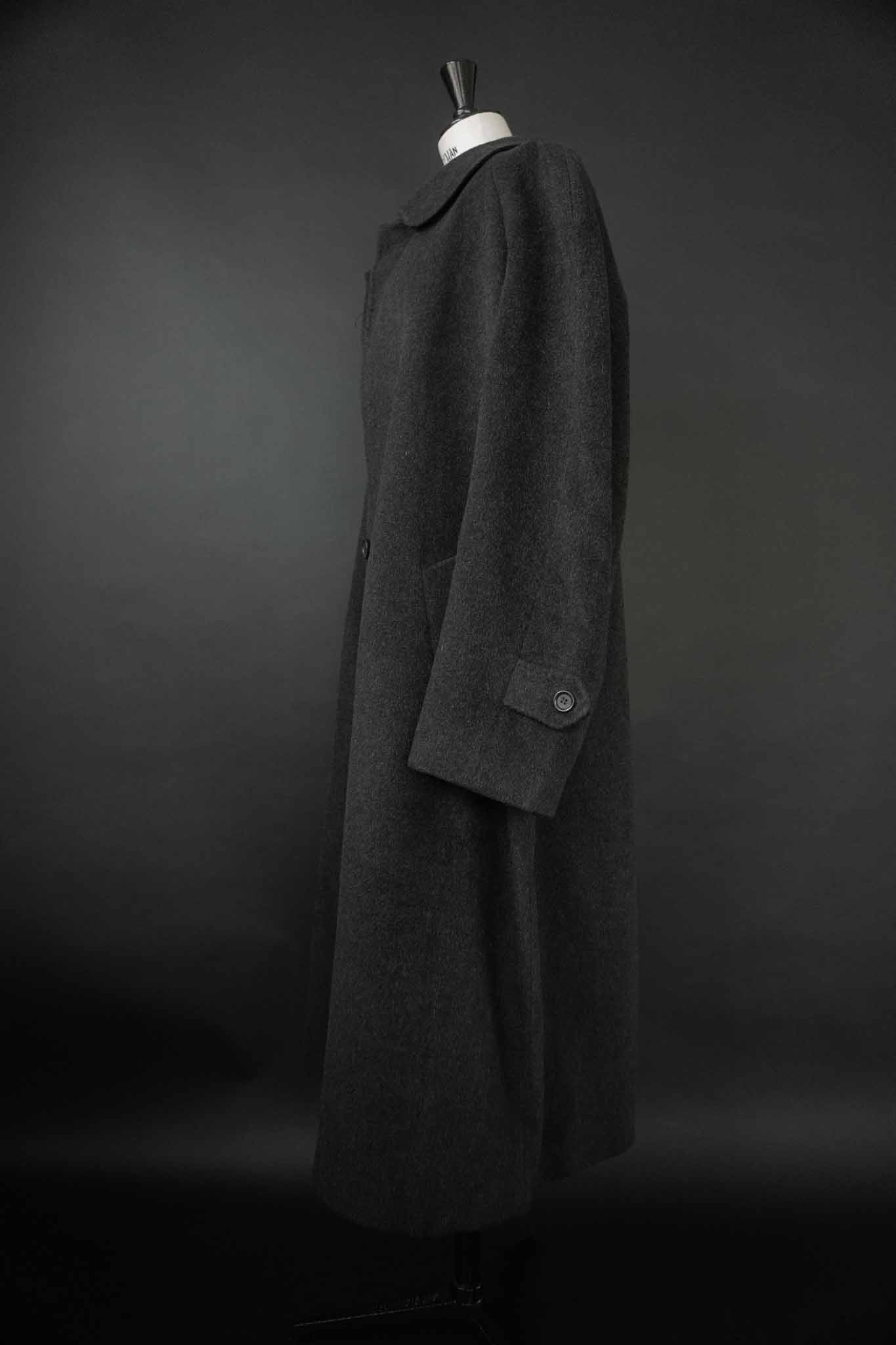 Vintage Kaschmir-Mantel – 100% Pure Cashmere theplaincircle vintage