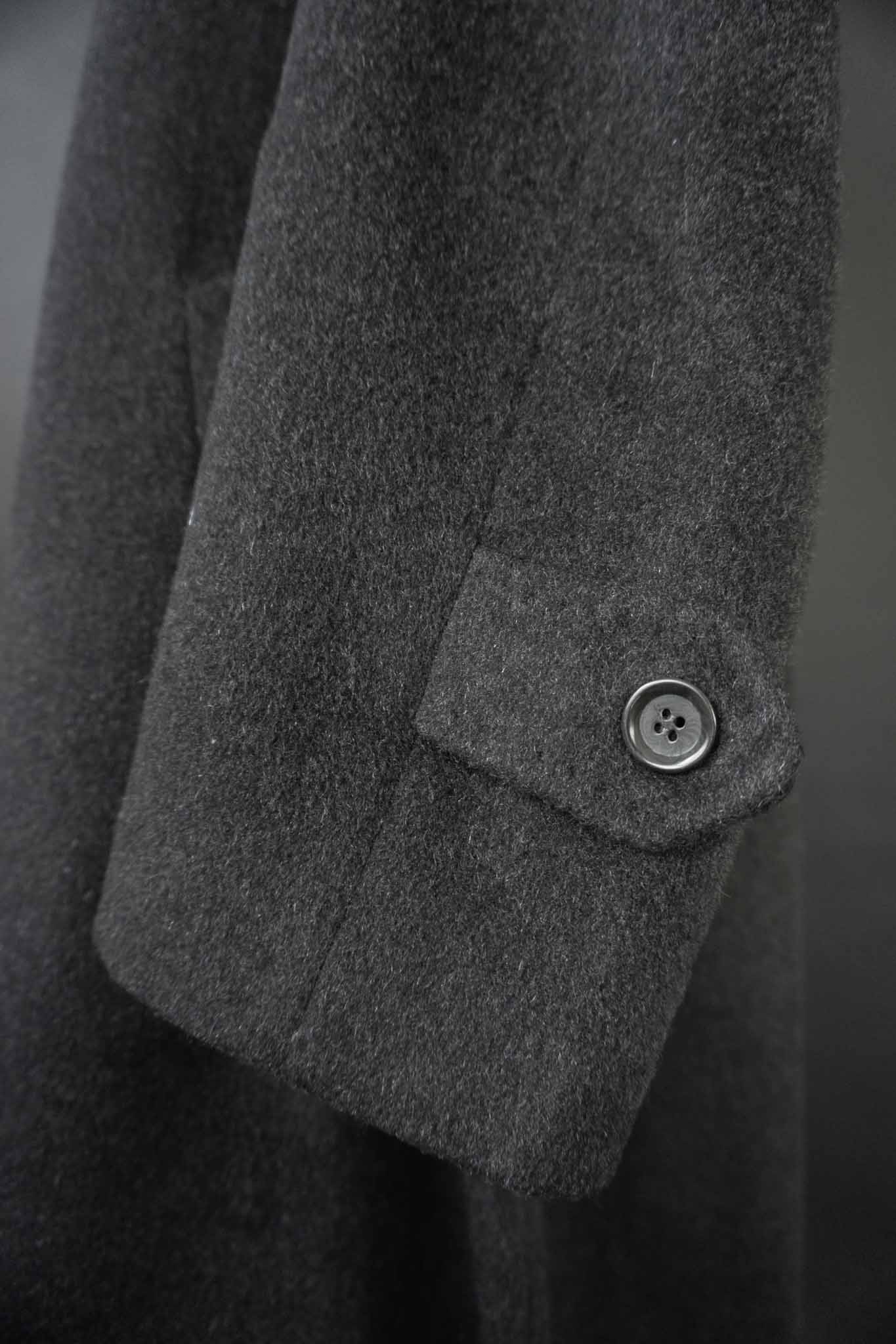 Vintage Kaschmir-Mantel – 100% Pure Cashmere theplaincircle vintage