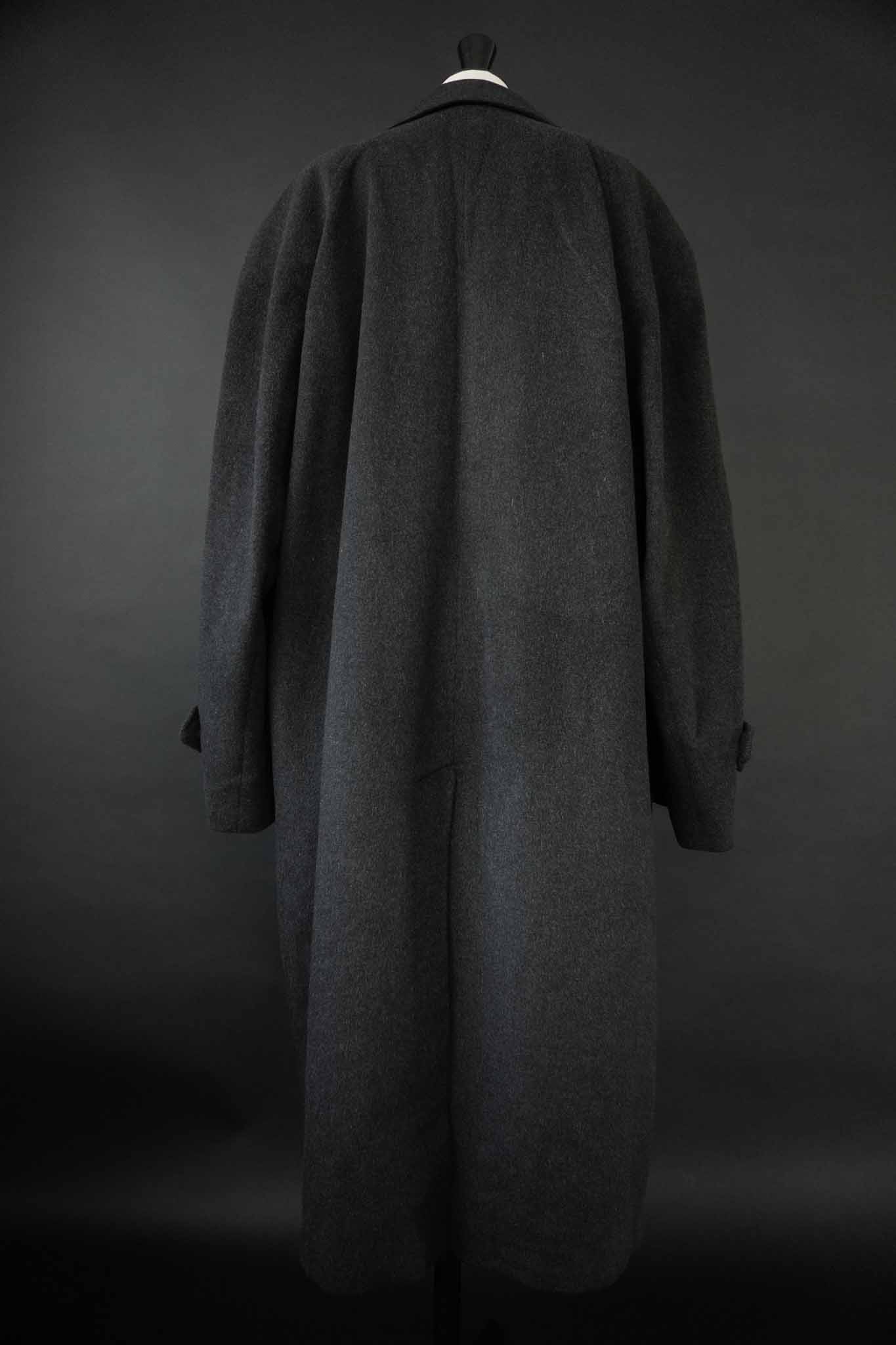 Vintage Kaschmir-Mantel – 100% Pure Cashmere theplaincircle vintage