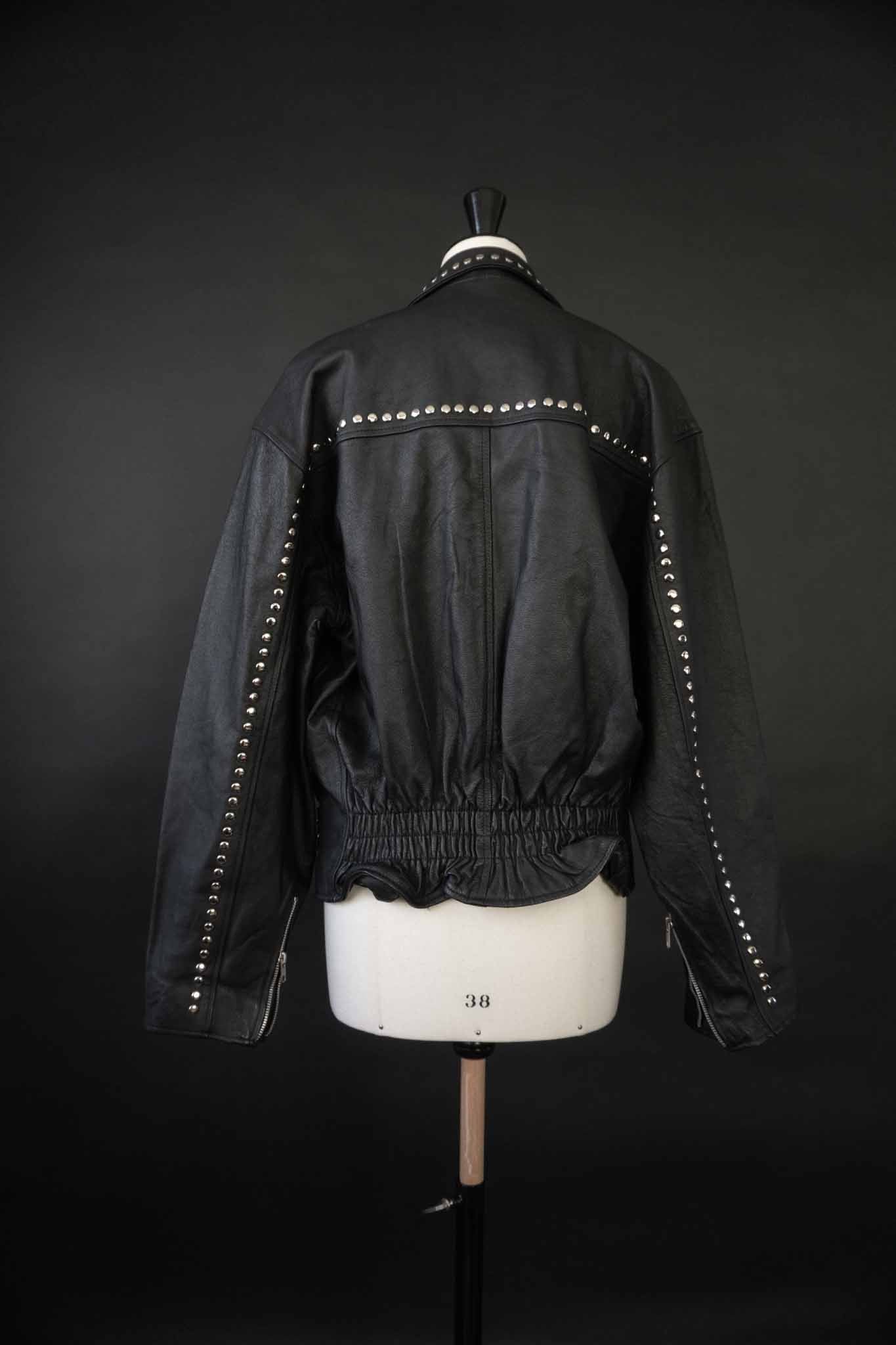 Vintage 80s Biker Lederjacke mit Nieten – theplaincircle vintage