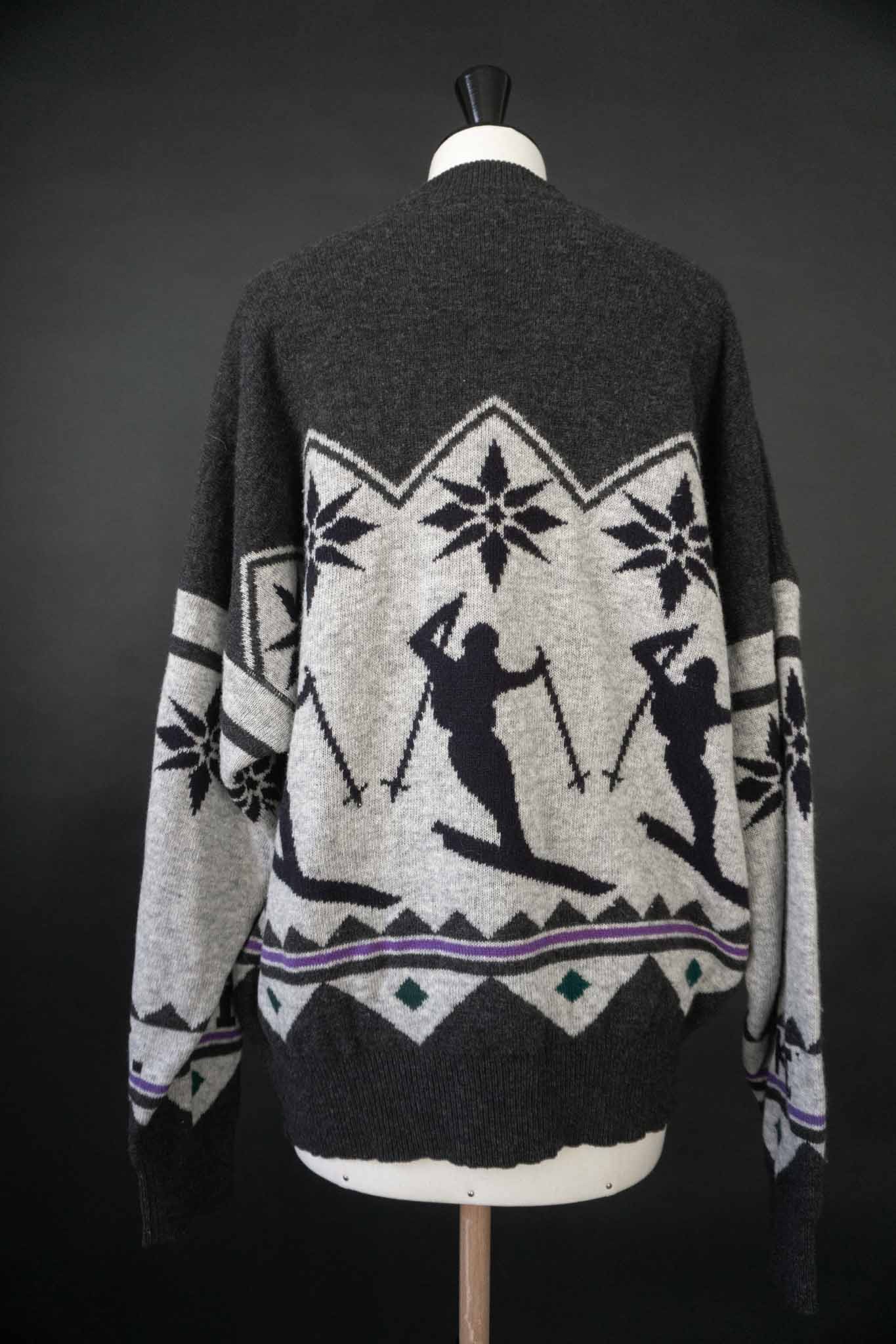 Vintage Les Copains Wollpullover mit Skimotiv – theplaincircle vintage