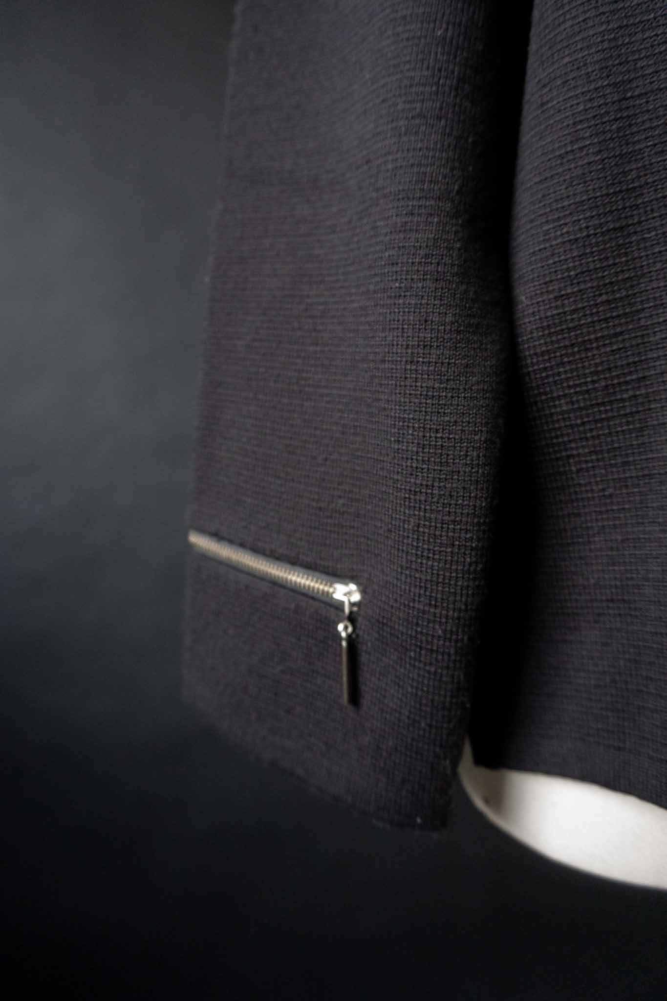 Oversized schwarze Strickjacke mit Kapuze und Reißverschluss aus Wollmischung