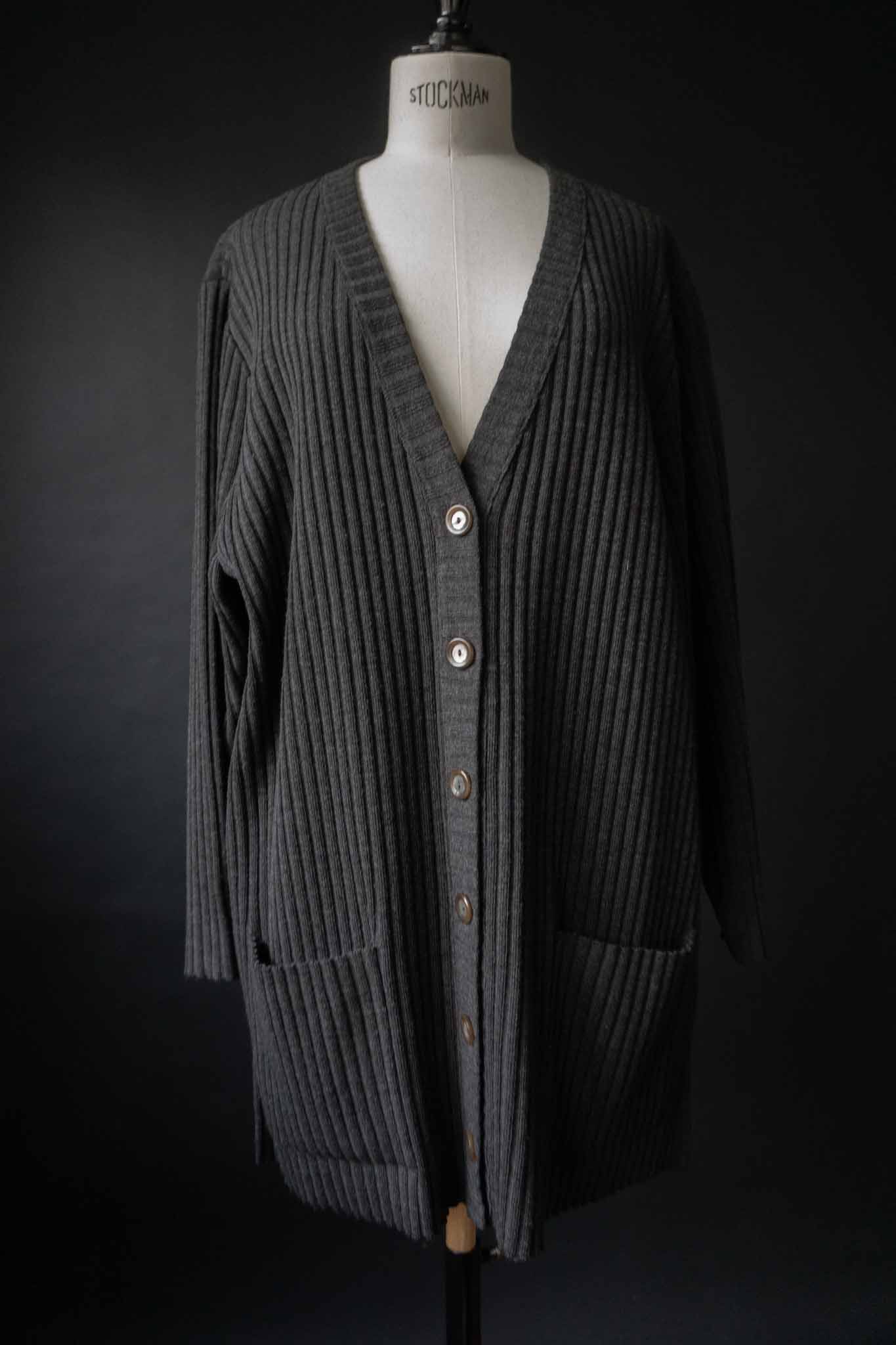 Graue gerippte Vintage Strickjacke