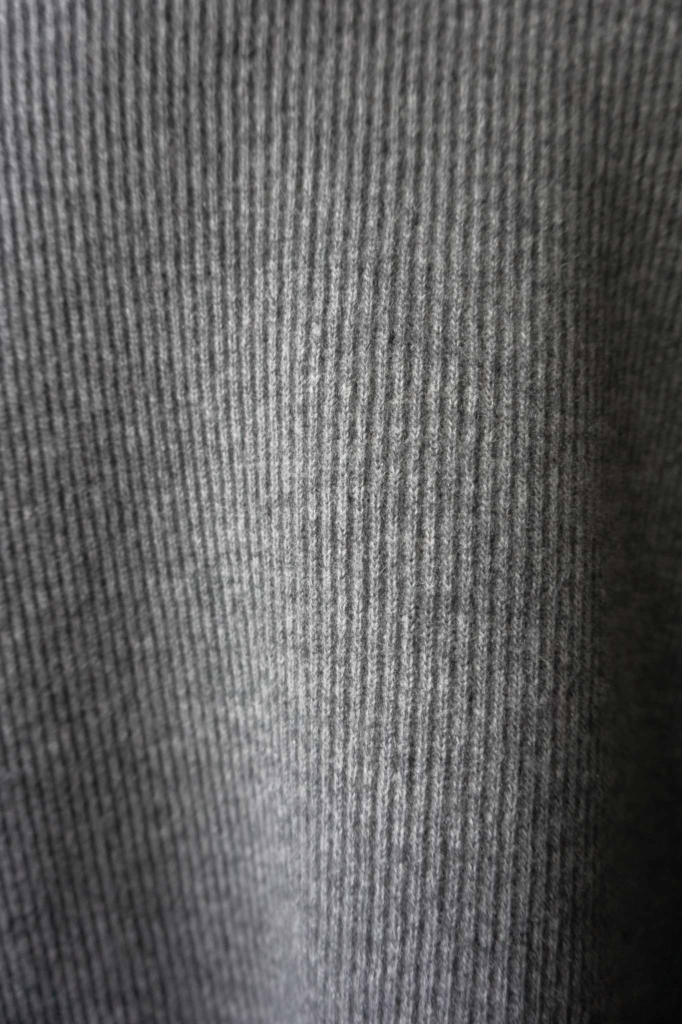 Graue Vintage Strickjacke mit aufgesetzten Taschen