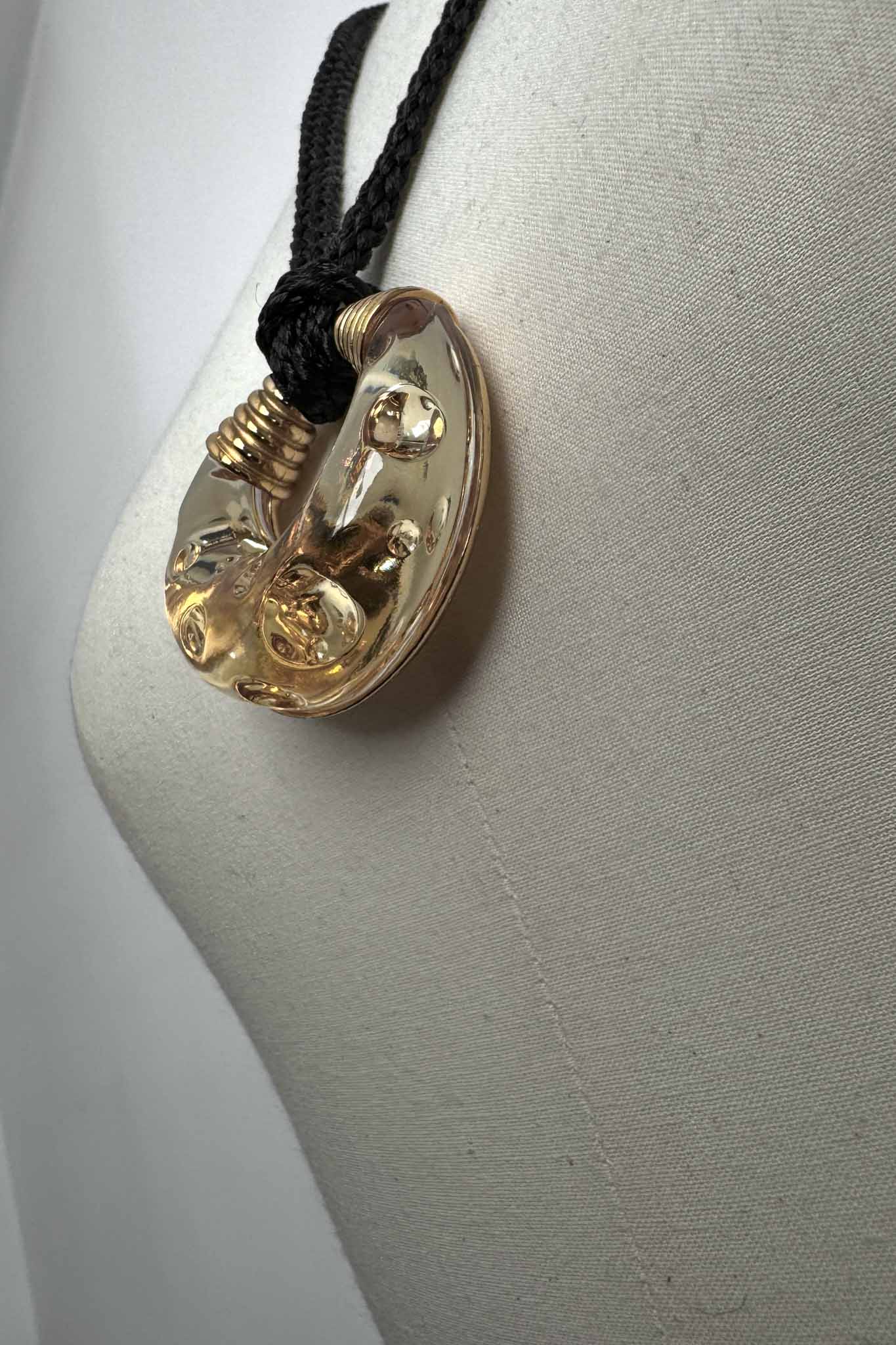 Vintage Dior Dolce Vita Kette 1995 – goldplattierter Anhänger mit Gravur