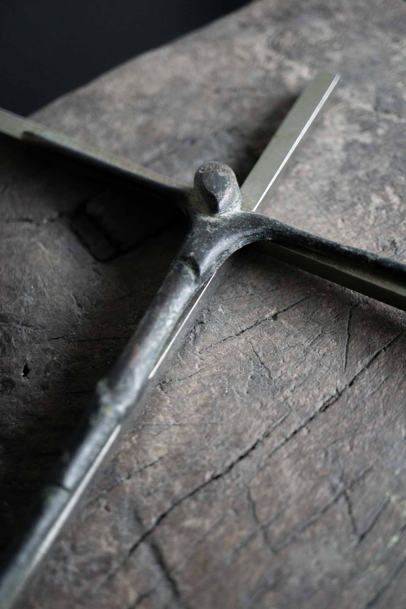 Vintage Kruzifix Minimal theplaincircle vintage