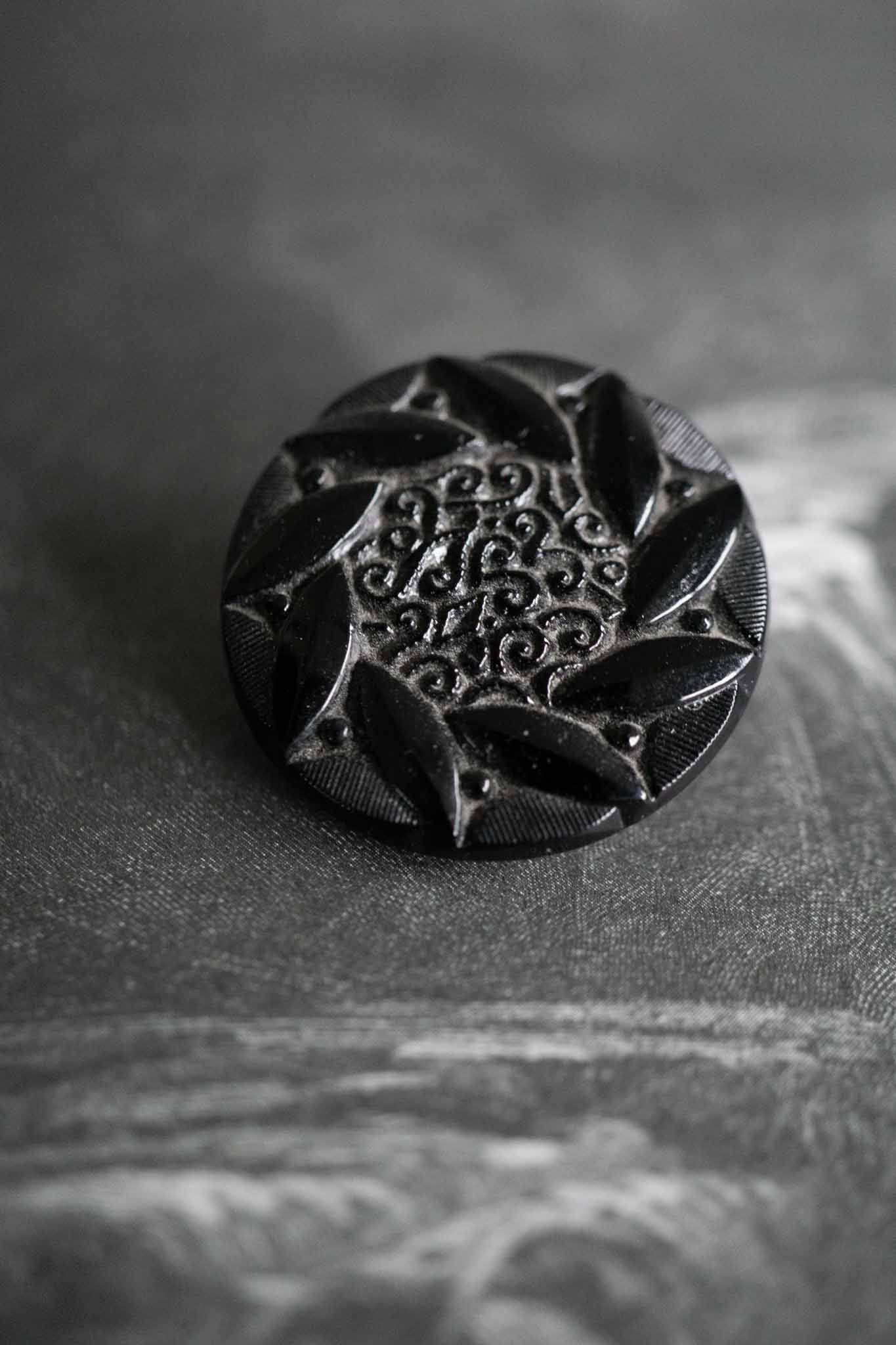 Vintage Brosche 6 theplaincircle vintage