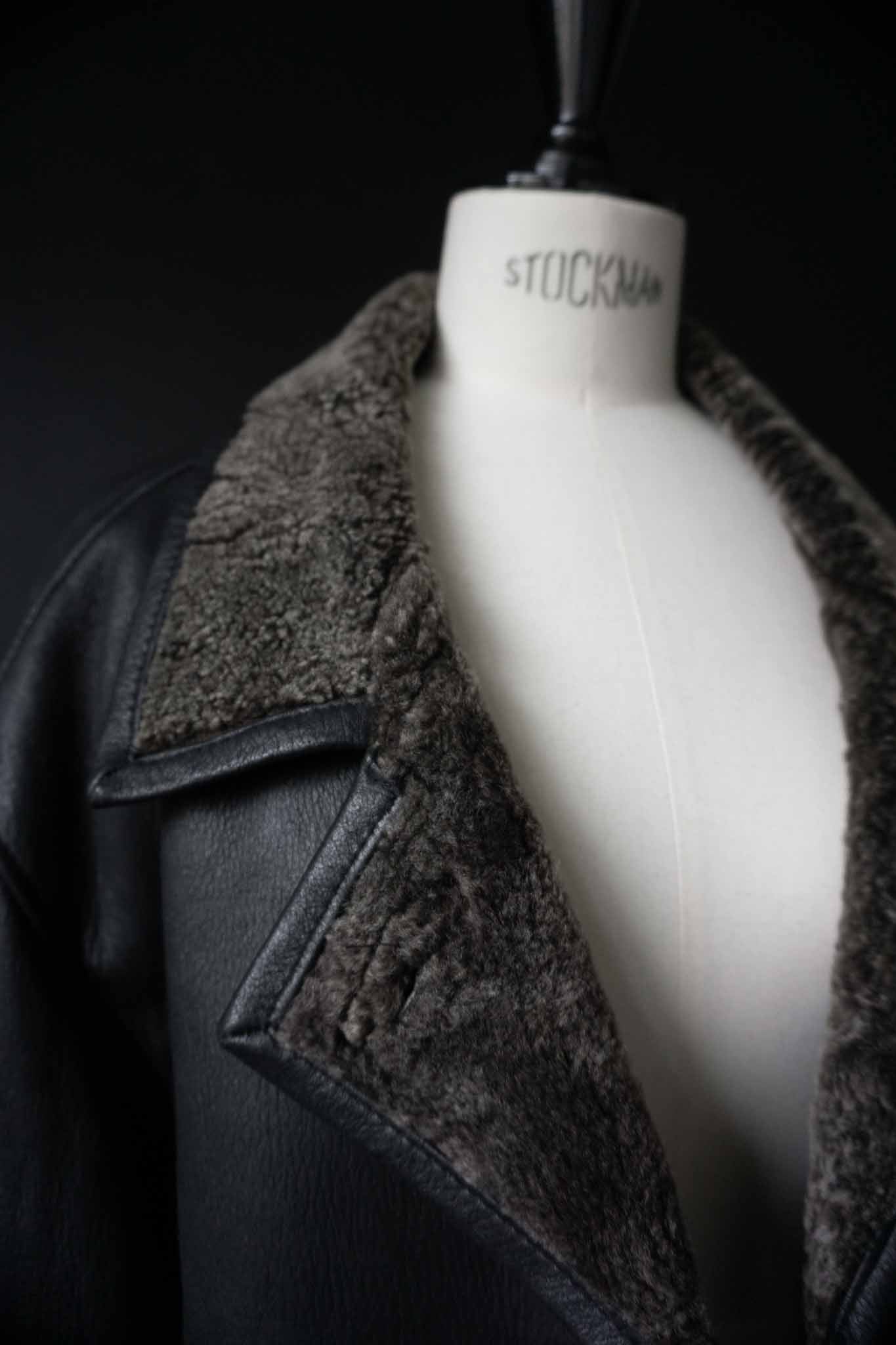 Vintage Lammfelljacke oversized, M–L theplaincircle vintage