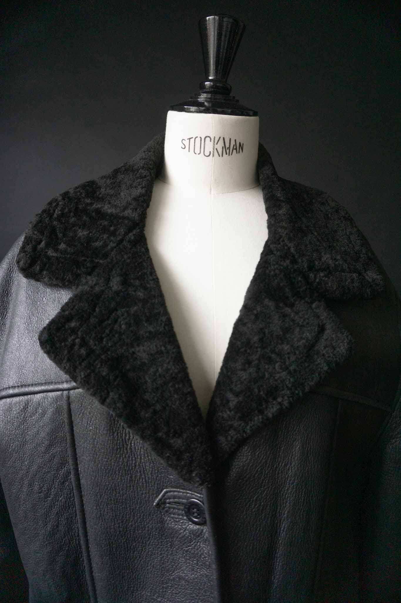 Vintage Lammfelljacke Schwarz, S–M theplaincircle vintage