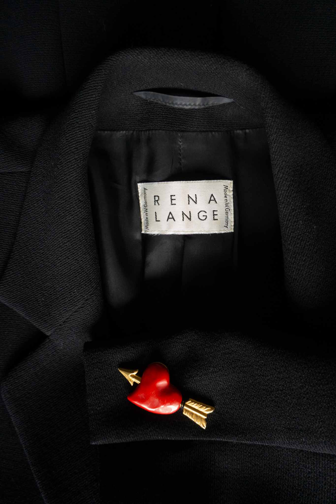 Vintage René Lange Wollkostüm mit Herz-Knöpfen – schwarzer Designer Blazer und Rock