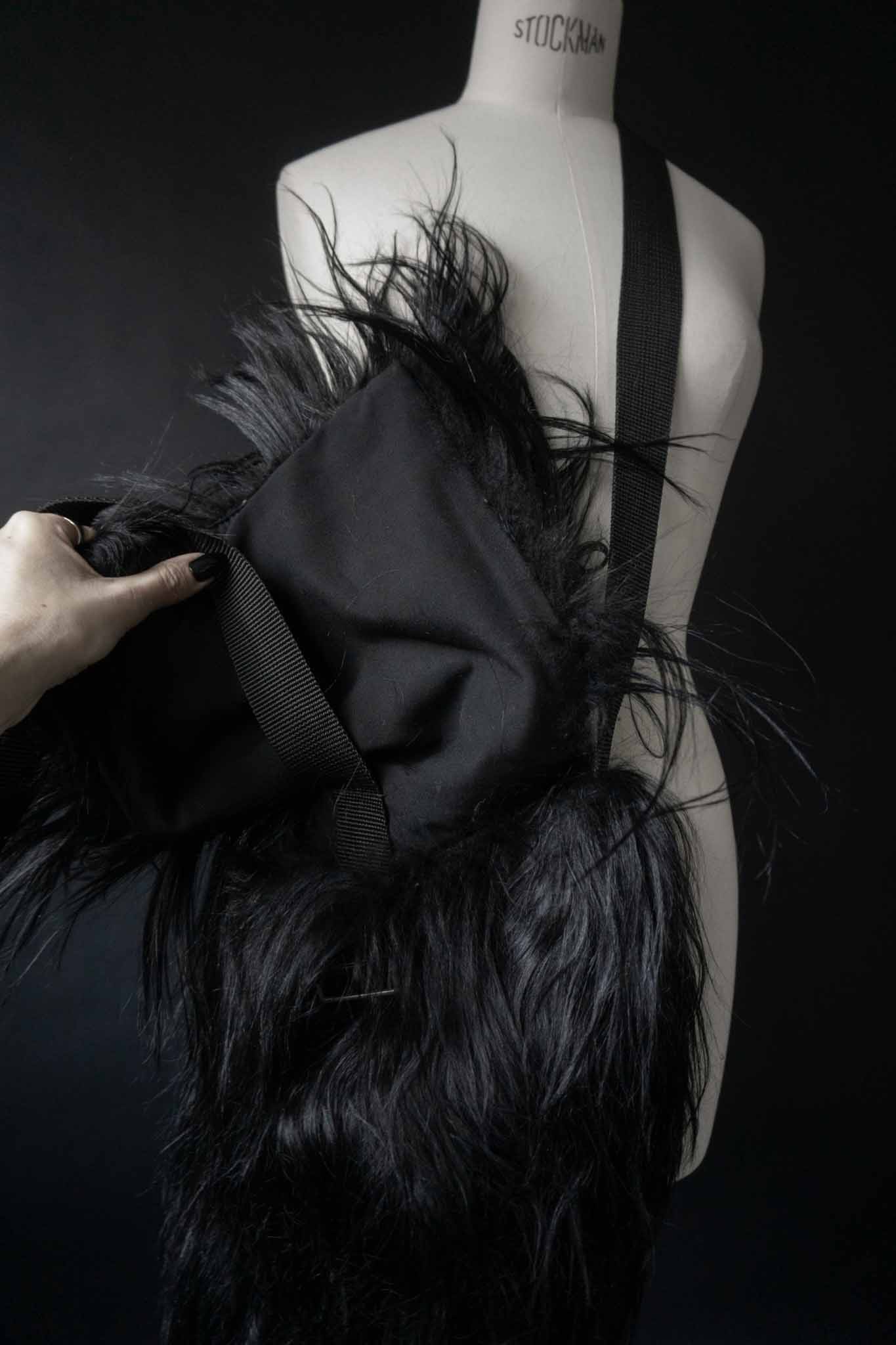 Vintage Tasche Shearling Schwarz theplaincircle vintage