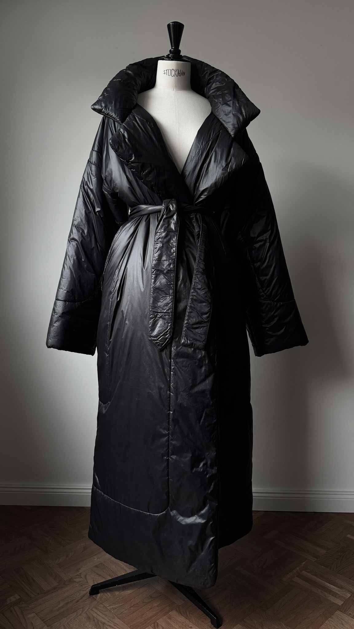 Norma Kamali Puffer Mantel, XS/S theplaincircle vintage