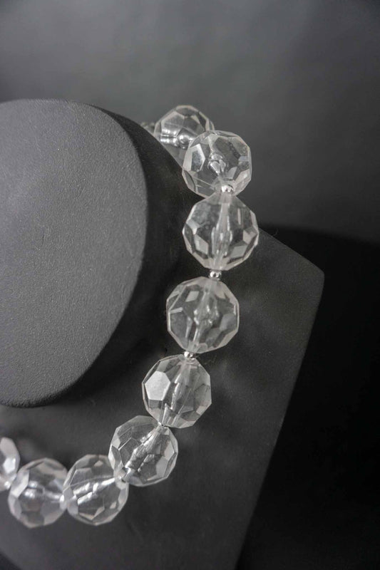 80er chunky Perlenkette transparente Kunststoff Facettperlen – Vintage Avantgarde Second Hand Statement Jewelry