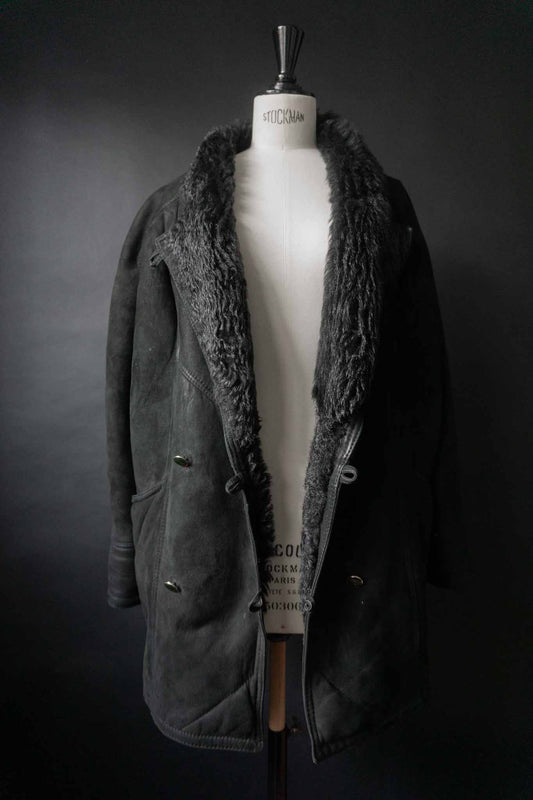 Vintage Lammfell Mantel, Schwarz, S–M theplaincircle vintage