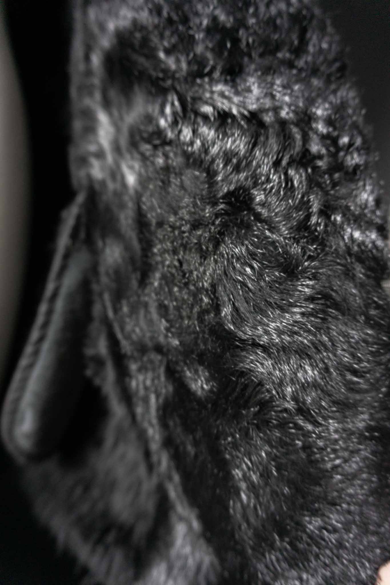 Vintage Lammfell Mantel, Schwarz, S–M theplaincircle vintage