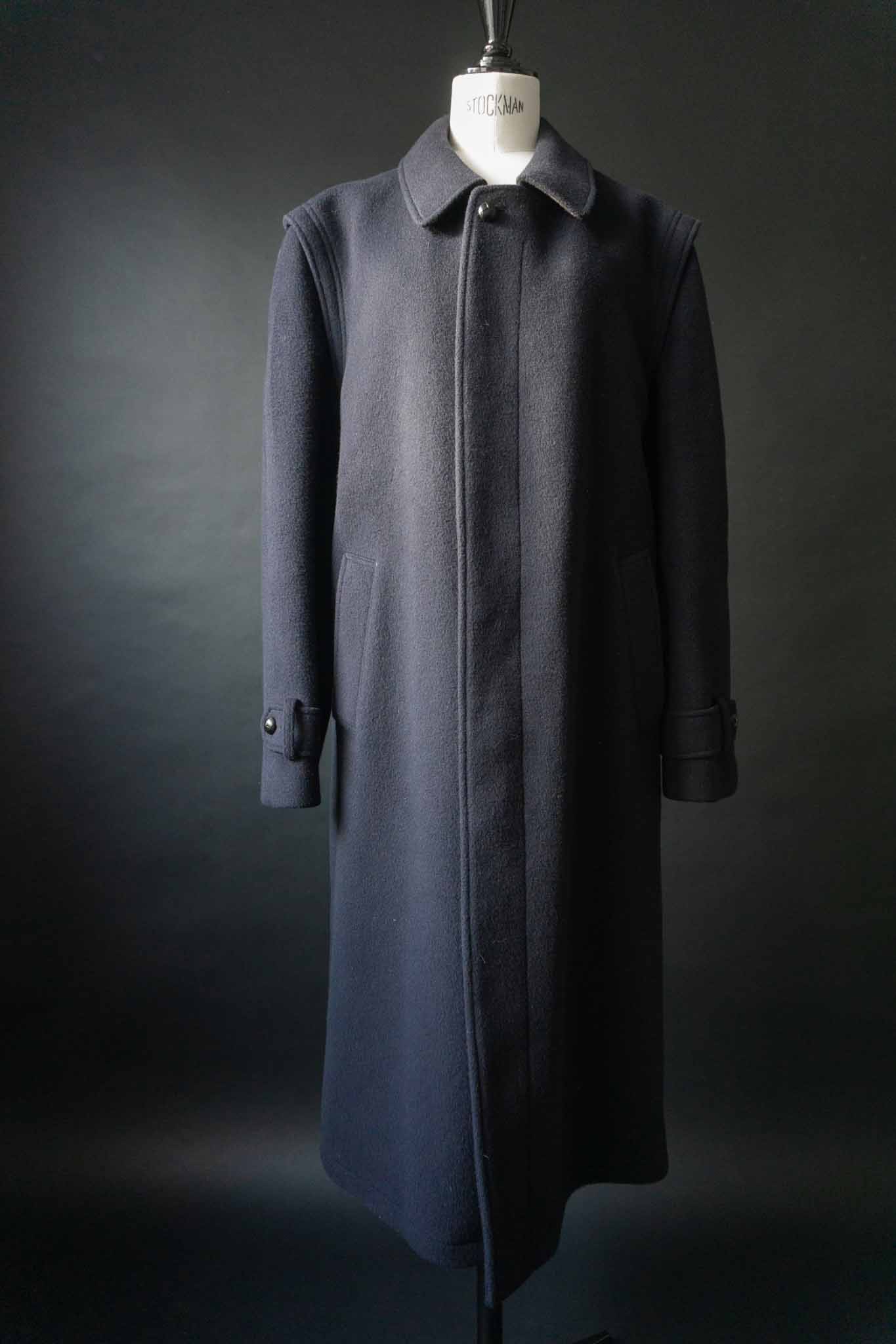 Vintage Mantel Preppy Navy, M–L theplaincircle vintage