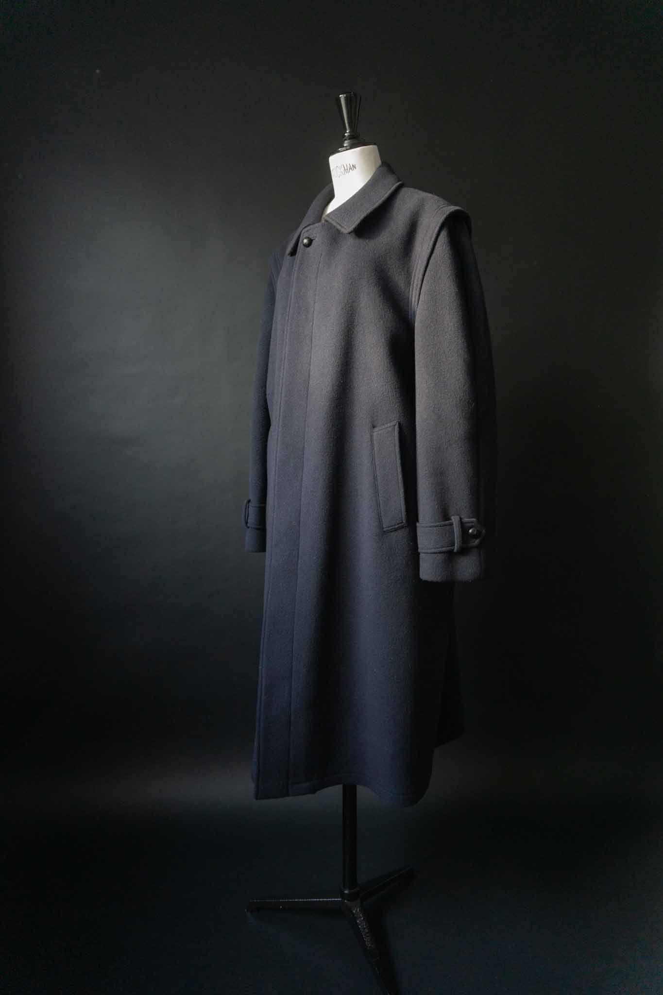 Vintage Mantel Preppy Navy, M–L theplaincircle vintage