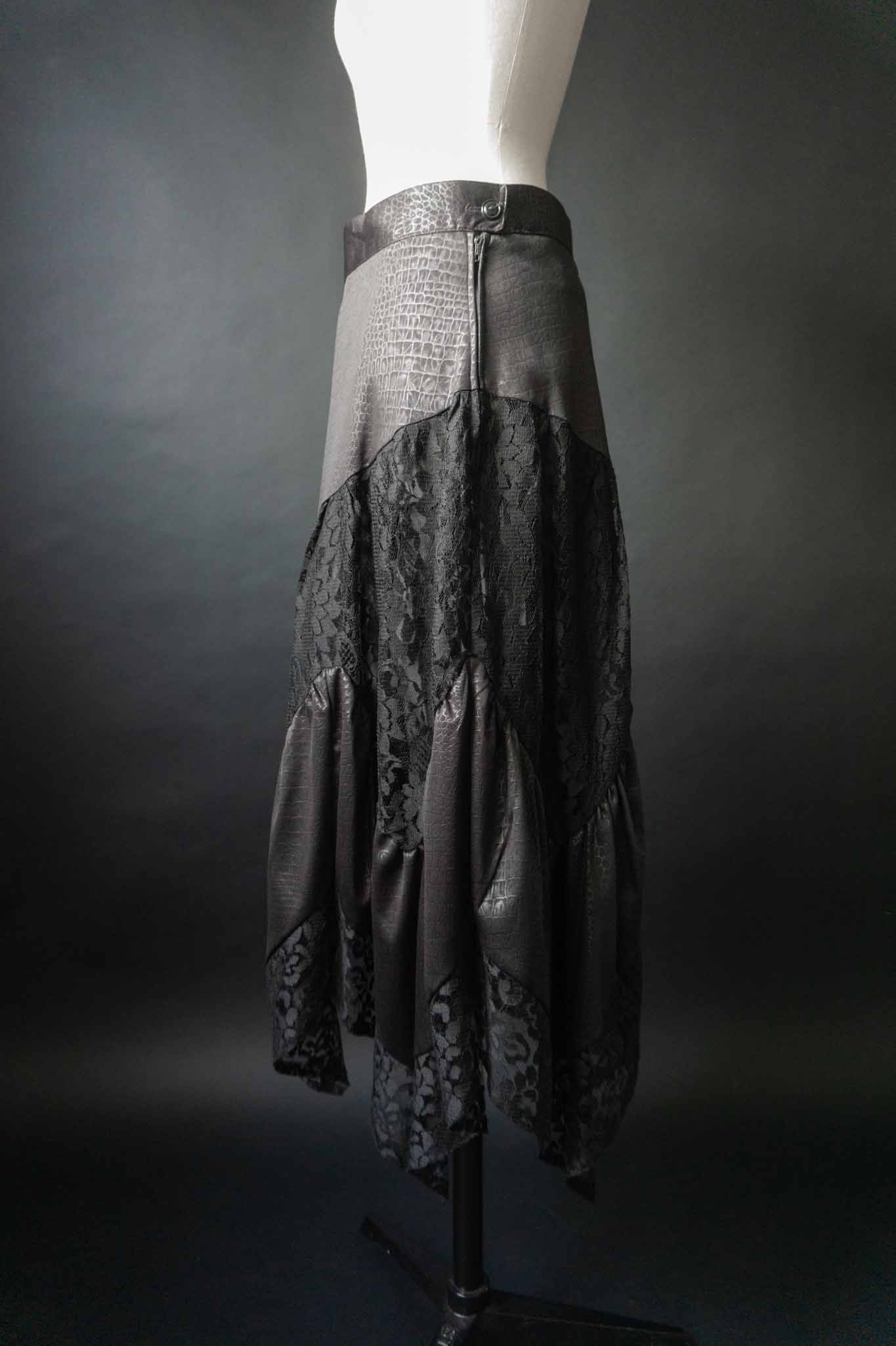 Vintage 80s Rock Witchy, S–M theplaincircle vintage